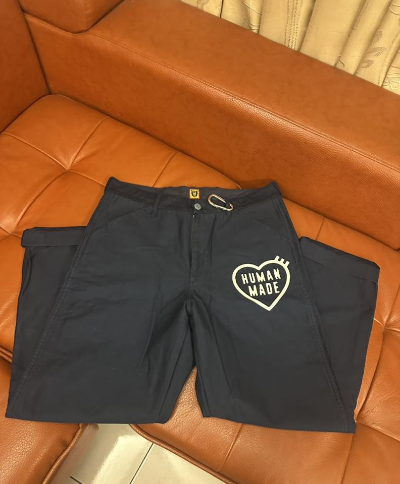目的】：售【商品名稱】：HUMAN MADE FW22 Chino Pants Heart Logo