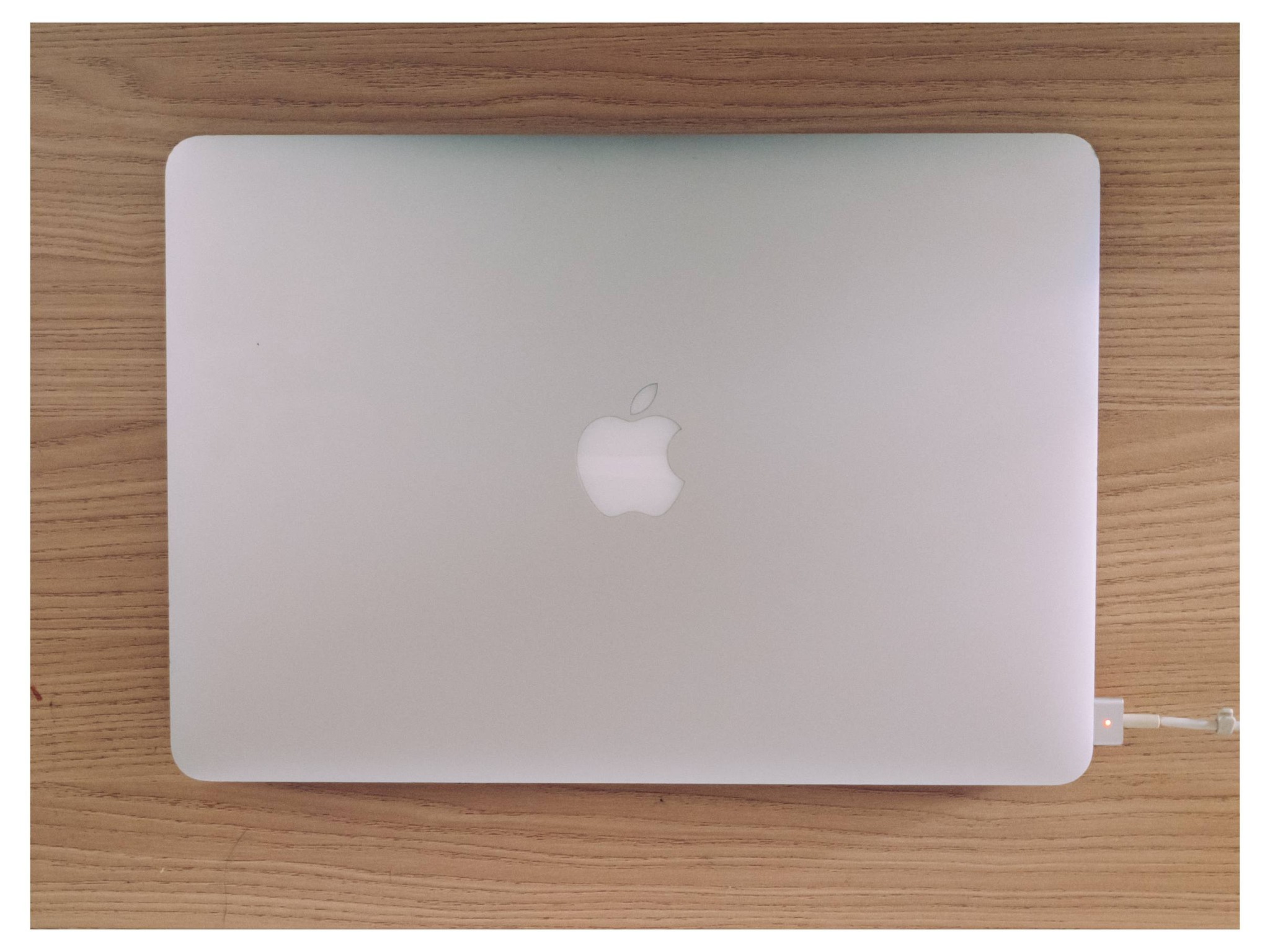 Apple MacBook Pro 13 2017 i5/8/120