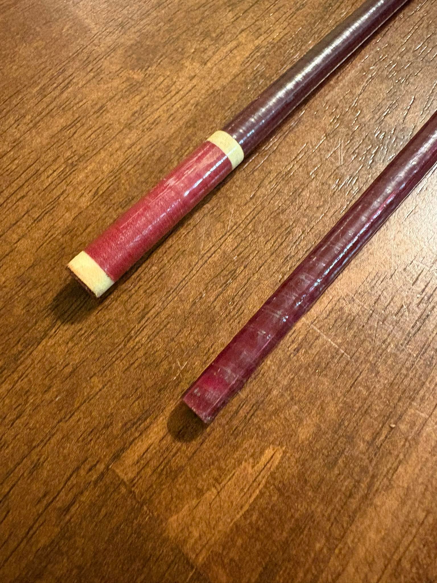 What is the meaning of The Straight Fiber label on a Shakespeare