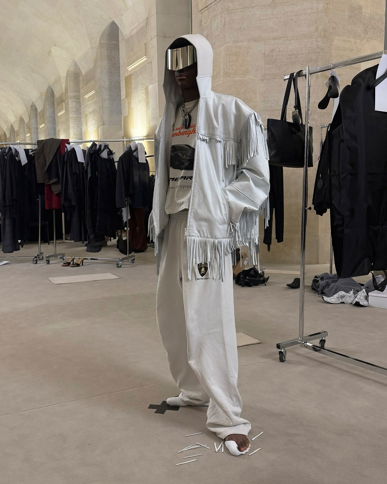 BALENCIAGA 定価25万 モノクロの究極エレガンス フレアワンピース 