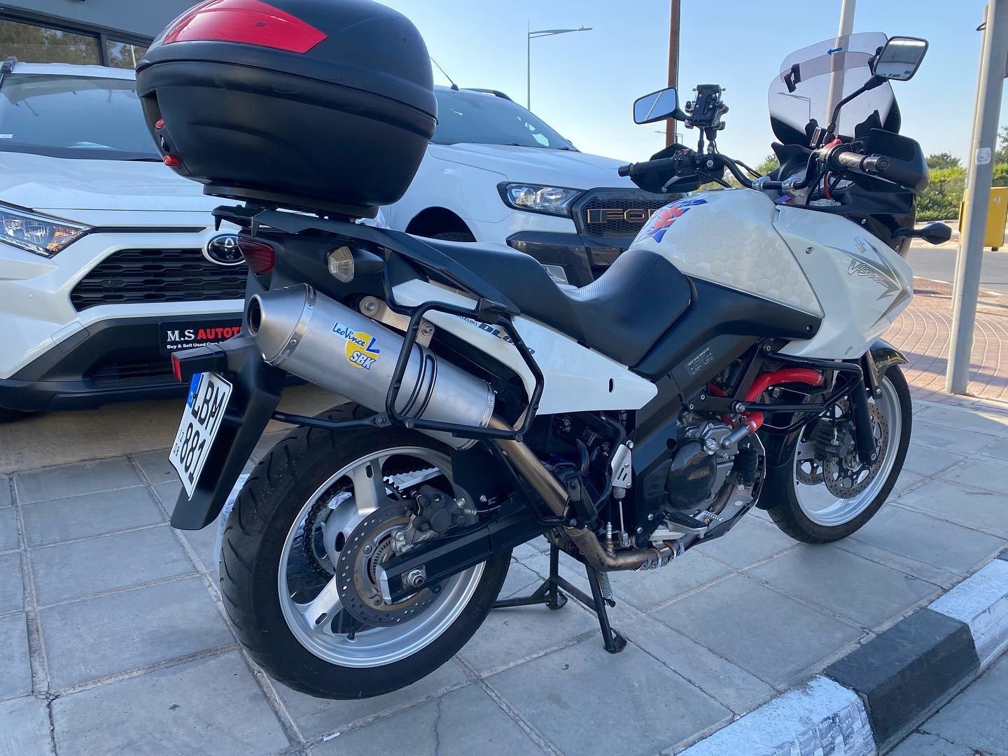 いは SOLD SOLD Suzuki DL-650 v-Strom Year:12/2008 Engine:650cc 29,879
