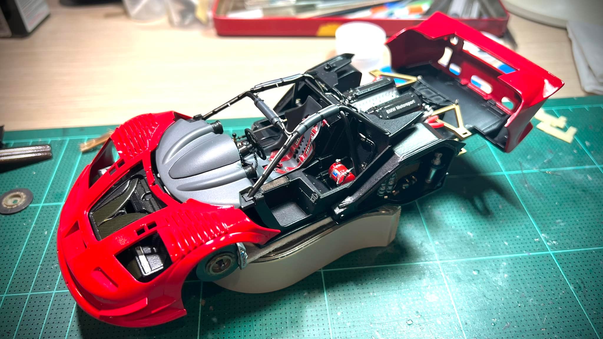 Mclaren F1 GTR Longtail model kit progress
