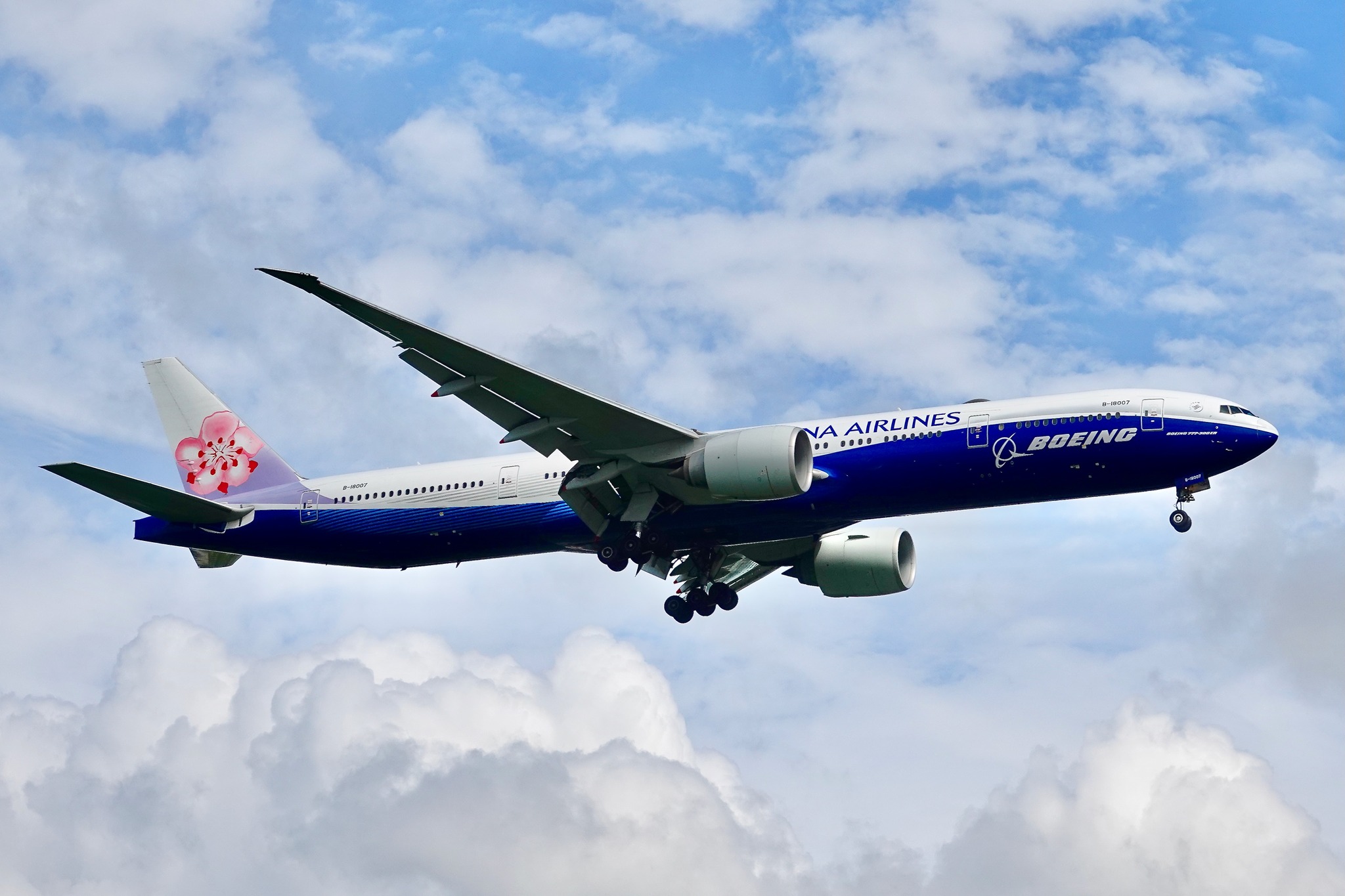 China Airlines 中華航空 The Boeing Company 777-300ER in the Boeing