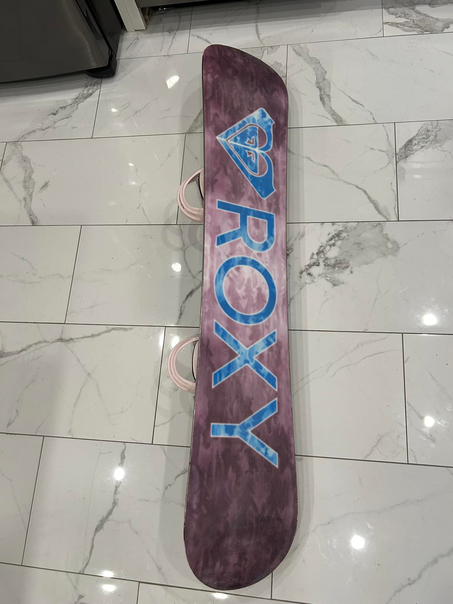roxy 2019 snowboards Women's Smoothie Snowboard 2026 Smoothie / 152cm designed to complement her playful style and fearless power ROXY ALLY BAN buy for