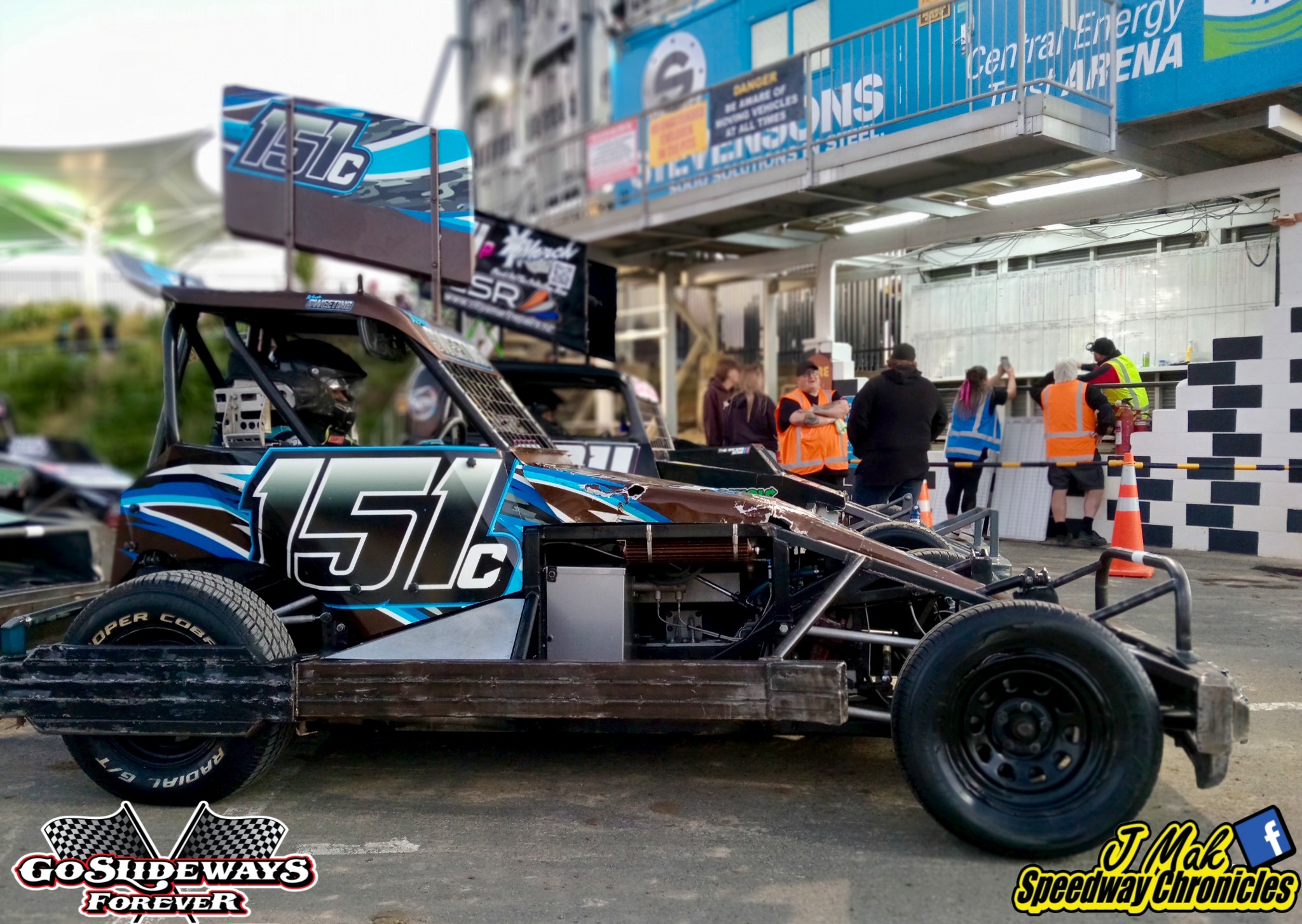 J Mak - 151C Wade Sweeting leads from start to finish and wins the ...