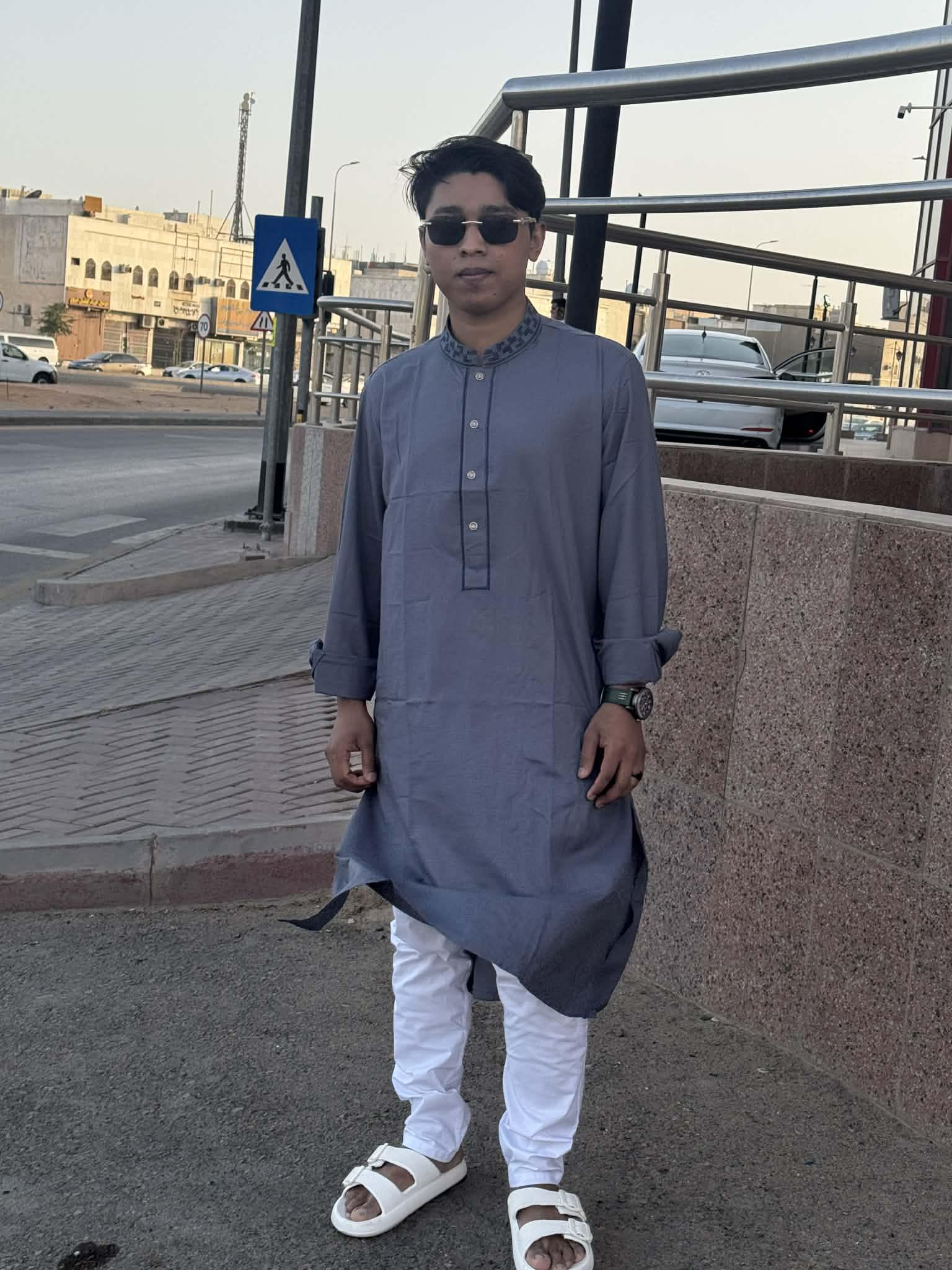 Rj Fahim