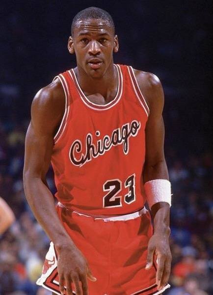 This day in #Bulls history: Scottie Pippen's #33 was retired by