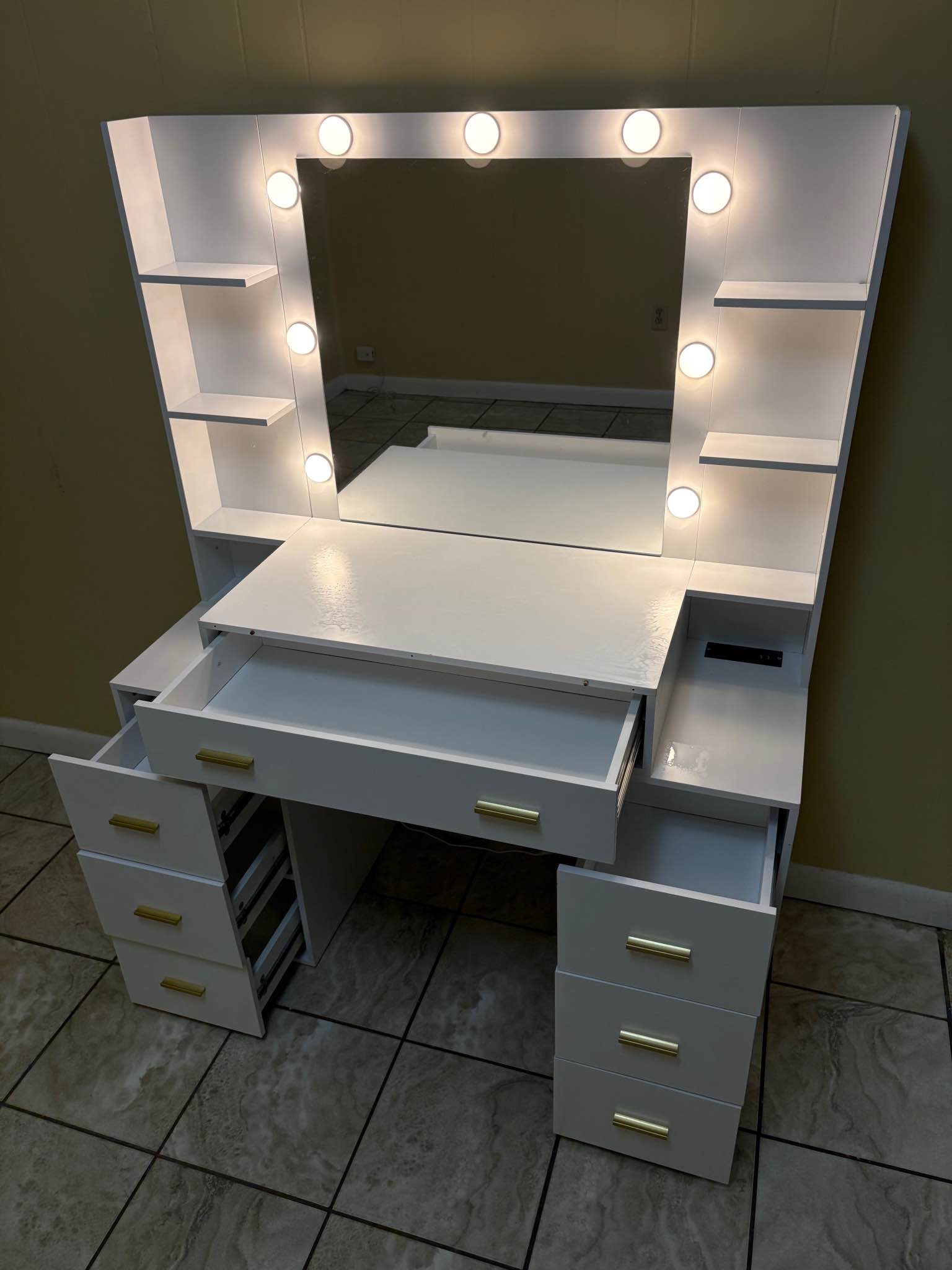 Vanity - Vanities & Makeup Tables - Quitman, Mississippi | Facebook ...