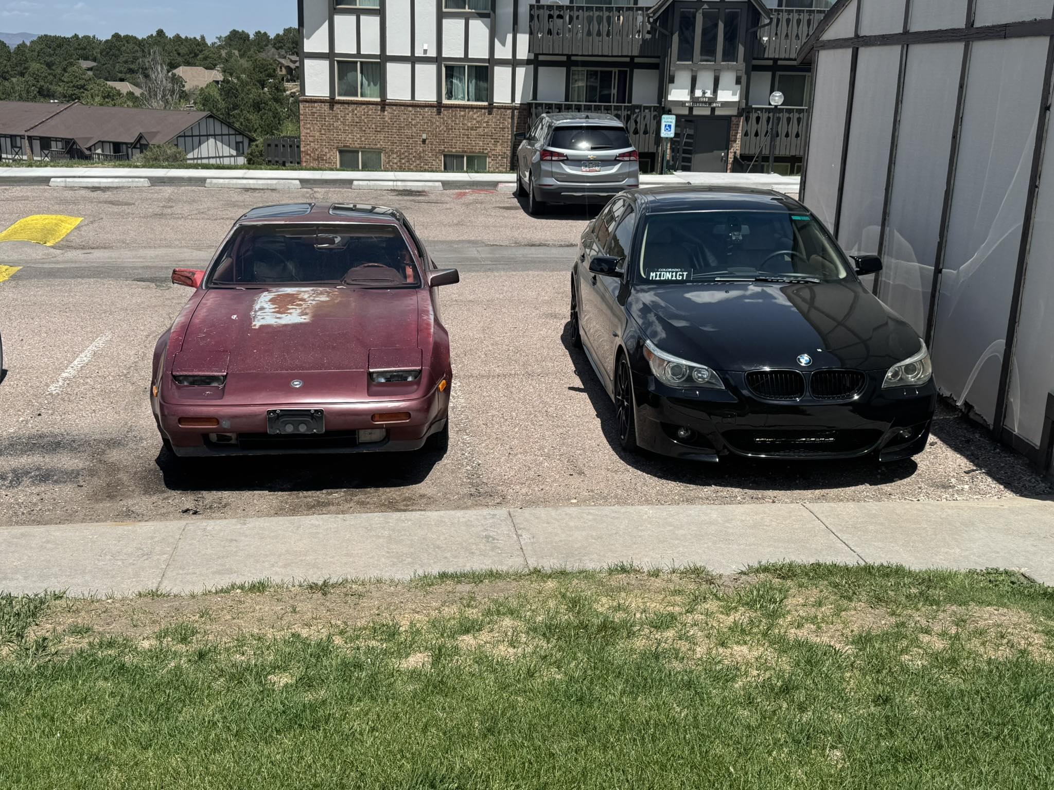 Where to find 1987 300zx exterior and interior parts?