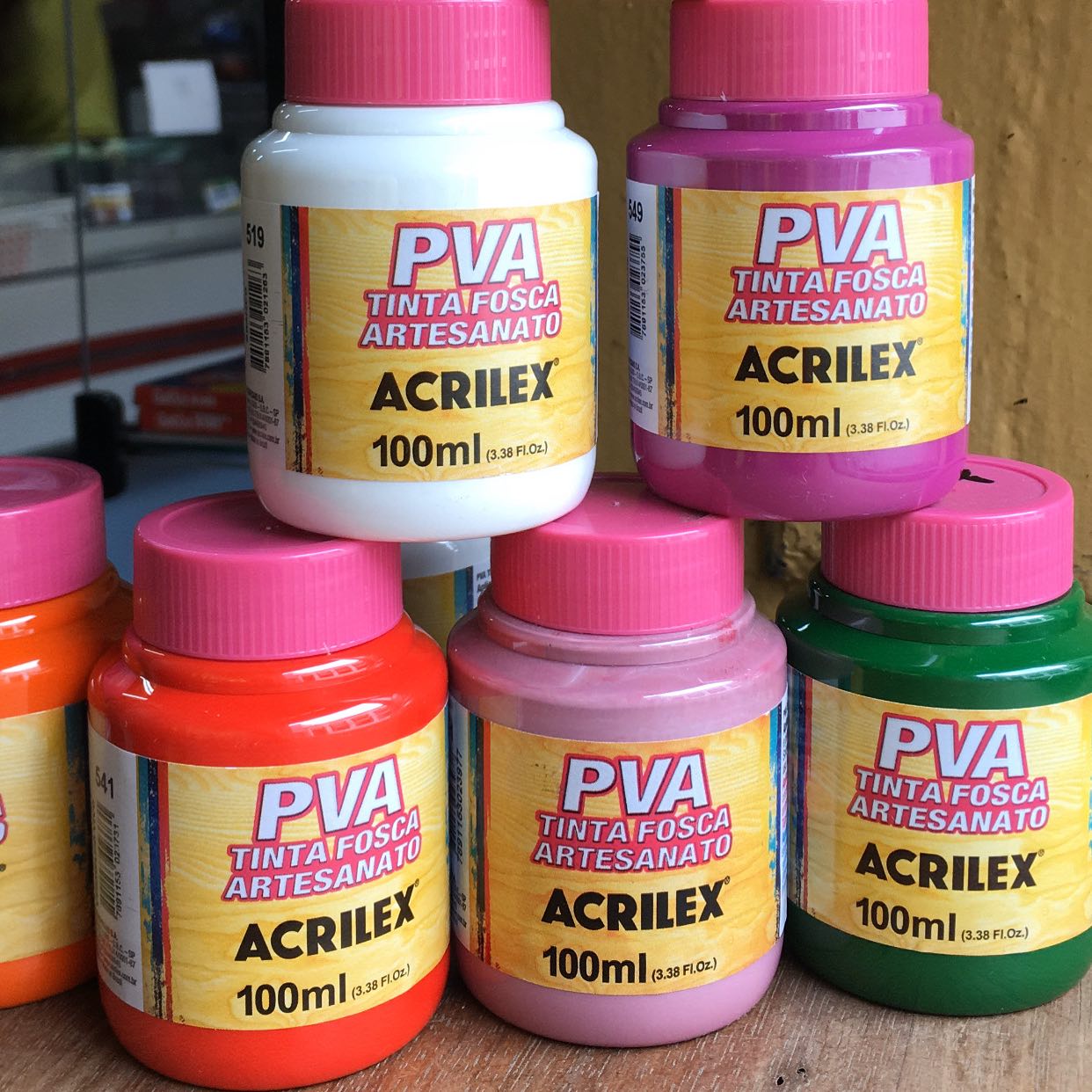 Loja - 🖌️ Transforme sua criatividade com a Tinta PVA Acrilex! 🎨 A ...