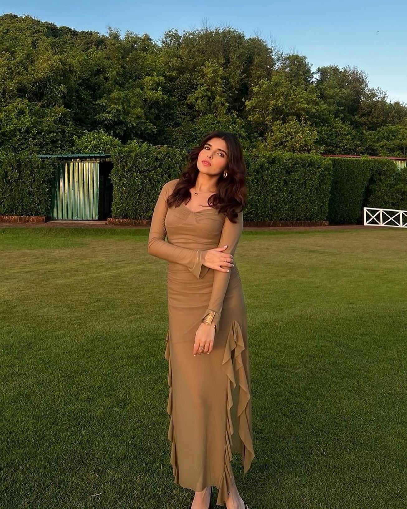 Bodycon dress of your dreams ♥️ The gorgeous @ashi_khanna wearing alamode's most loved date night dress