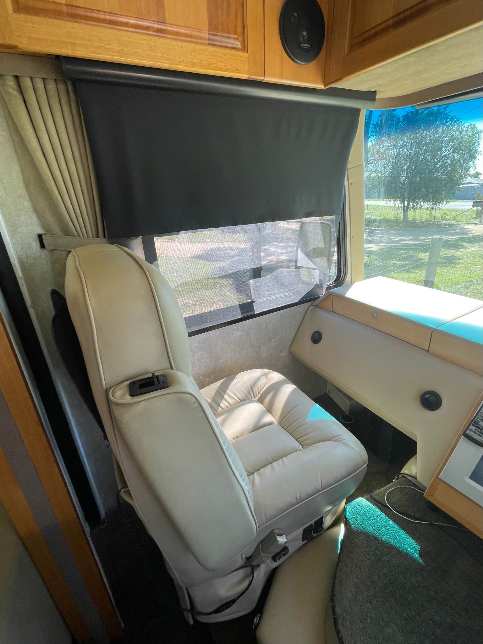 2005 Coachman Miranda Premium edition rv - RVs & Campers - Kearsley ...