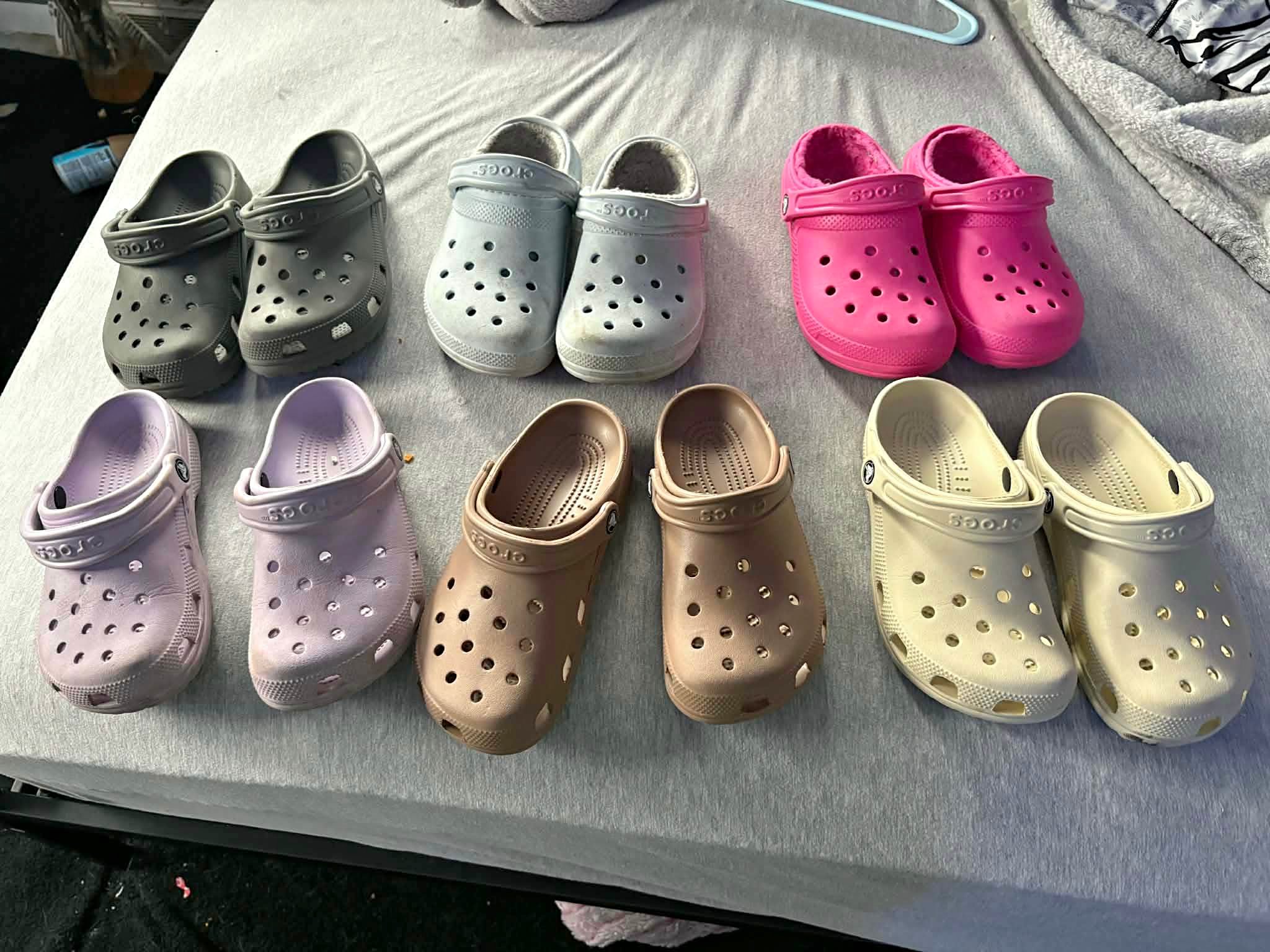 Crocs - Girls' Shoes - Hanna City, Illinois | Facebook Marketplace ...