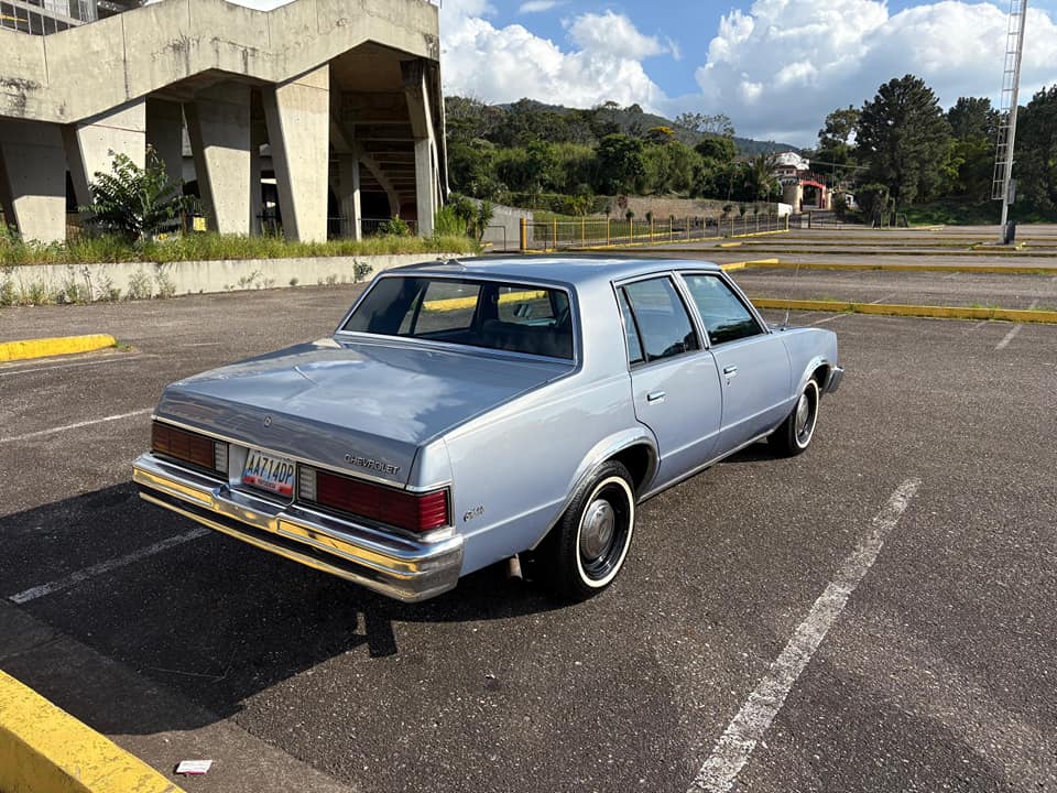 veh-culo-de-colecci-n-chevrolet-malib-1984-cars-trucks-san