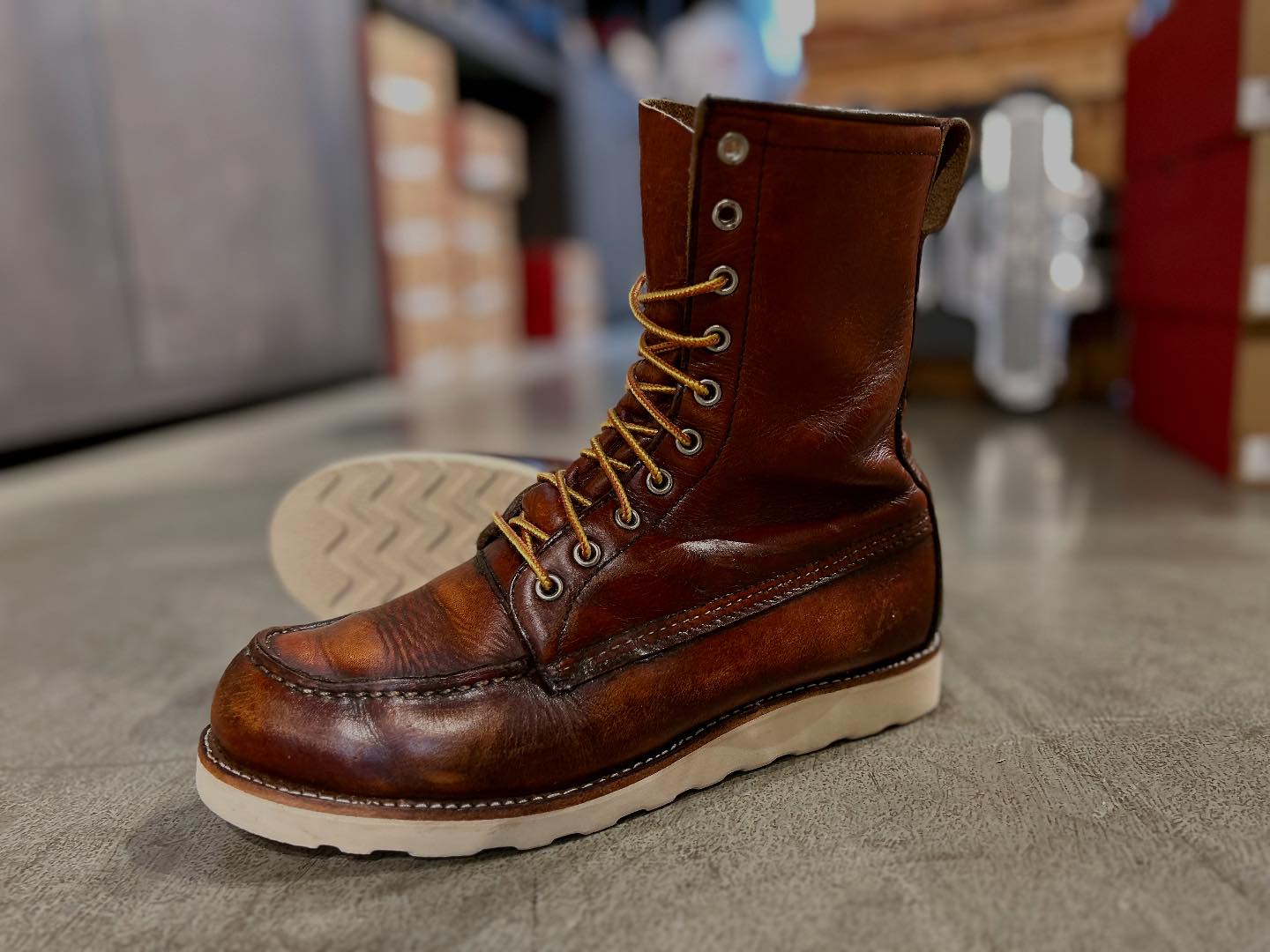 The 8“ Moc 877 Oro Legacy, just back from our cobblers refreshed