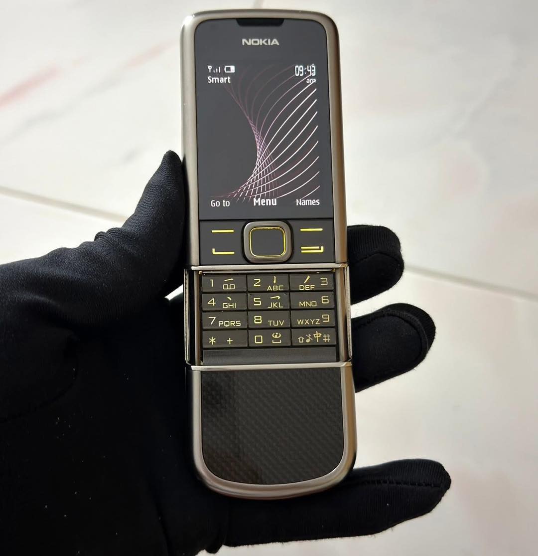 Nokia 8800 Carbon Arte Black Titanium Original Full box with set