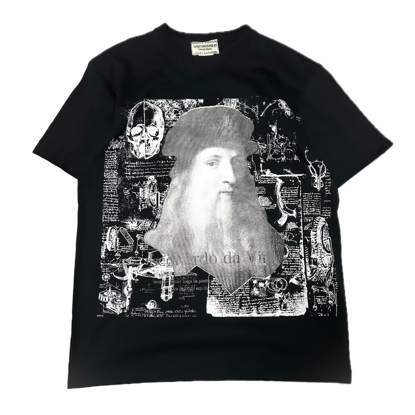 UNFINISHED ダヴィンチTシャツ24066 UNFINISHEDでは珍しい背中プリント 