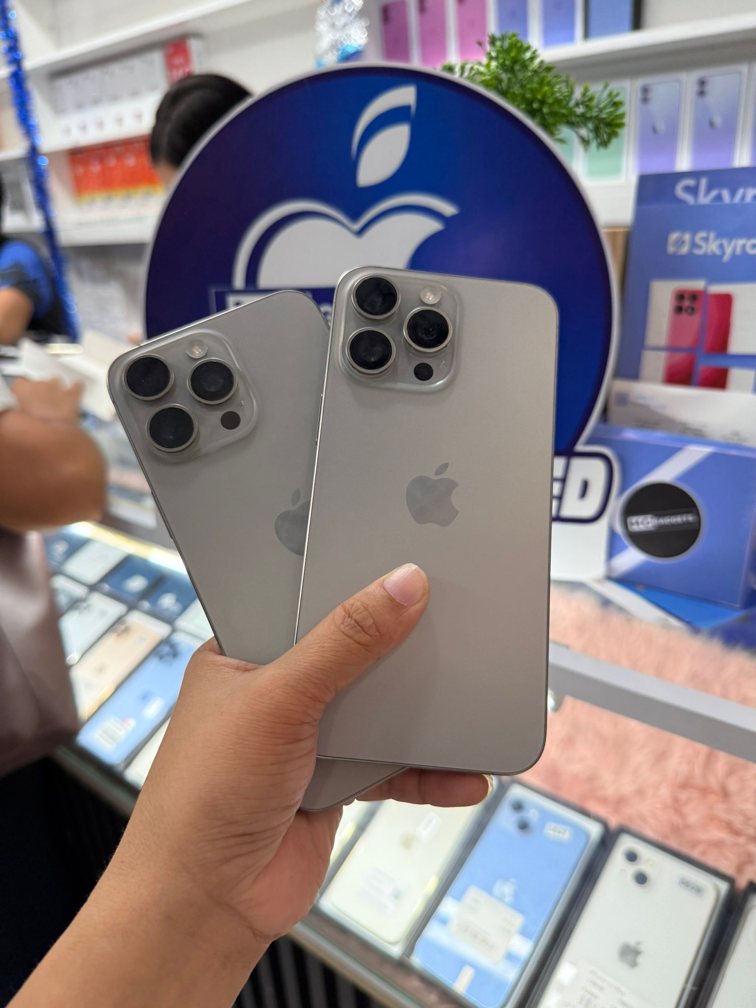 Iphone 15 promax 256 & 512gb ???