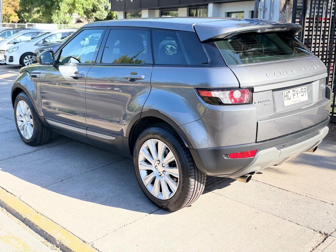 2015-land-rover-evoque-2-0-at-si4-pure-se-4wd-cars-trucks