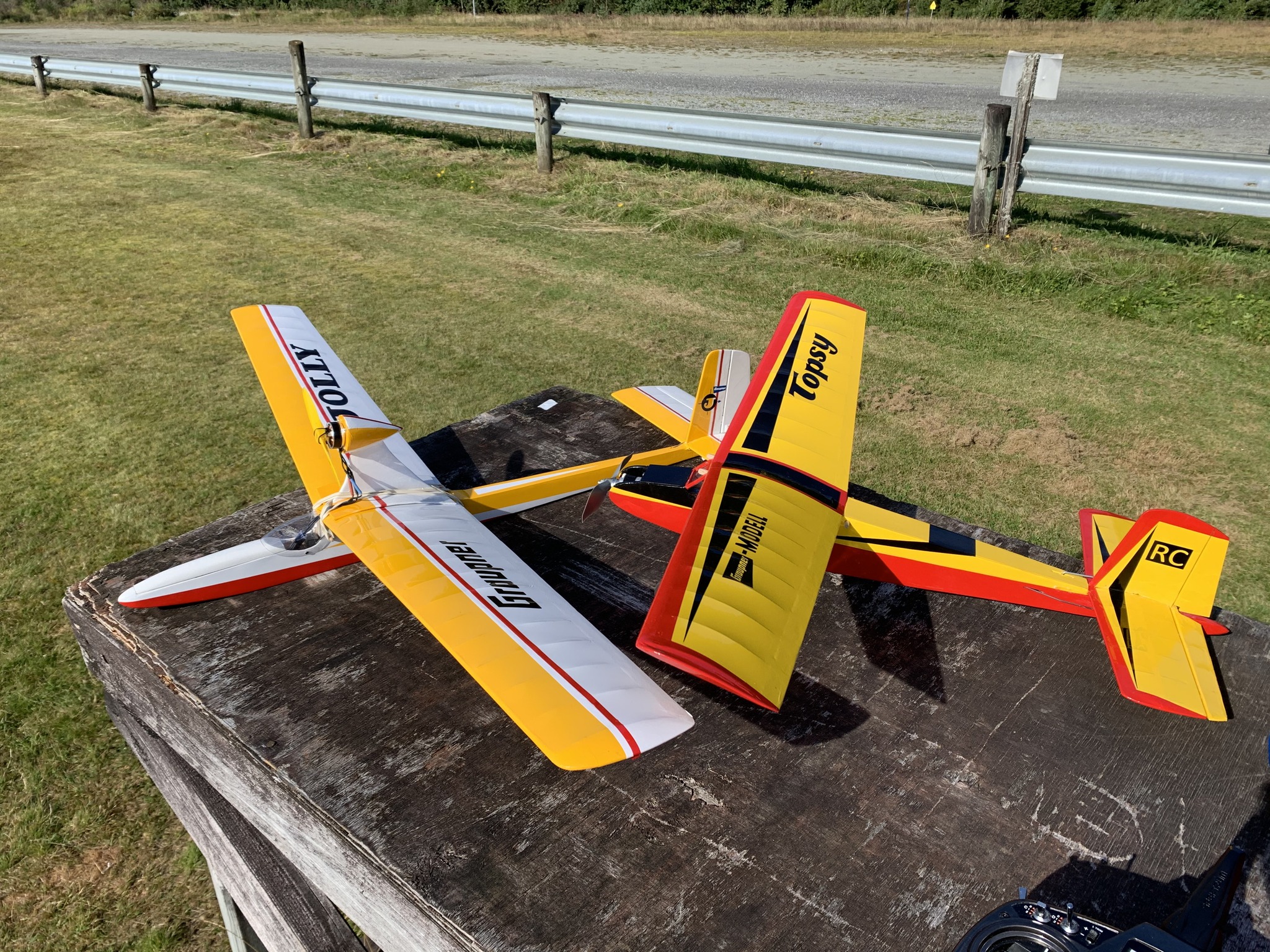 My very first Graupner model was the Jolly. Bought it around 1978
