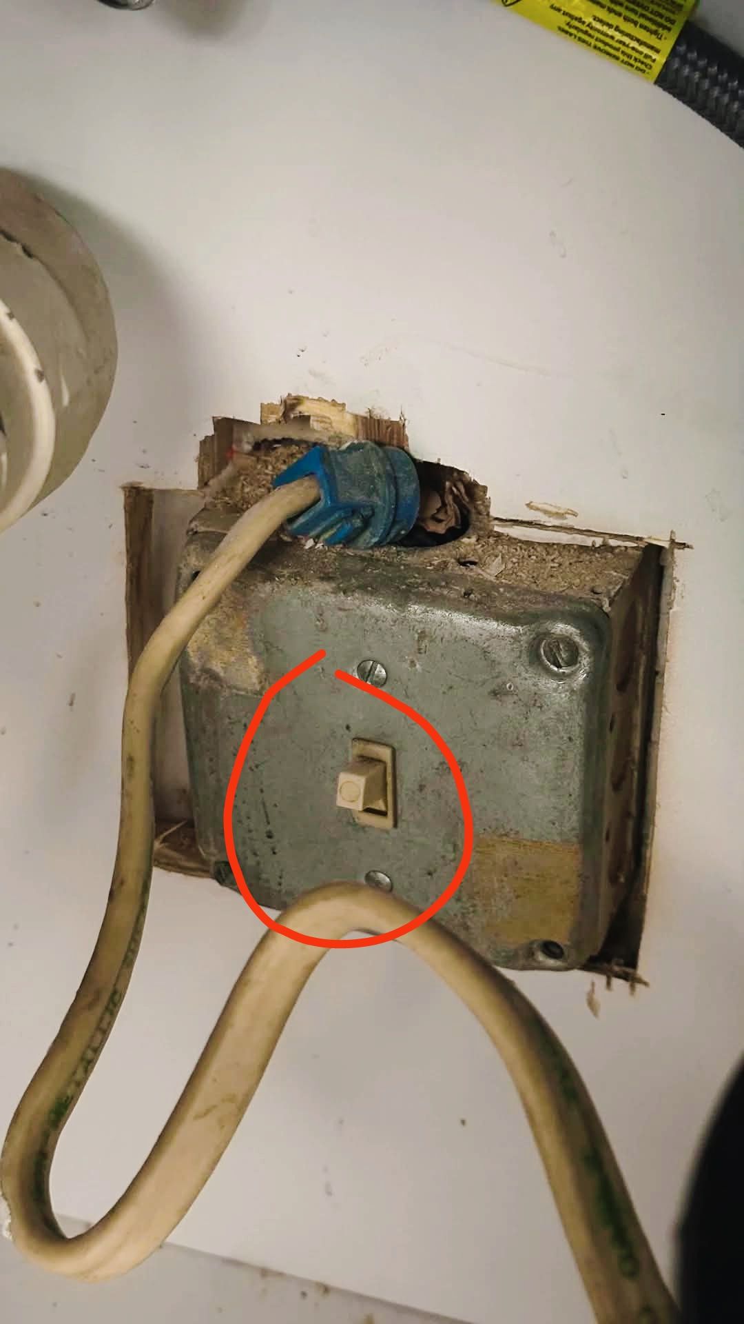 Mao - A licensed electrician did this work. I’m a “YouTube” electrician ...