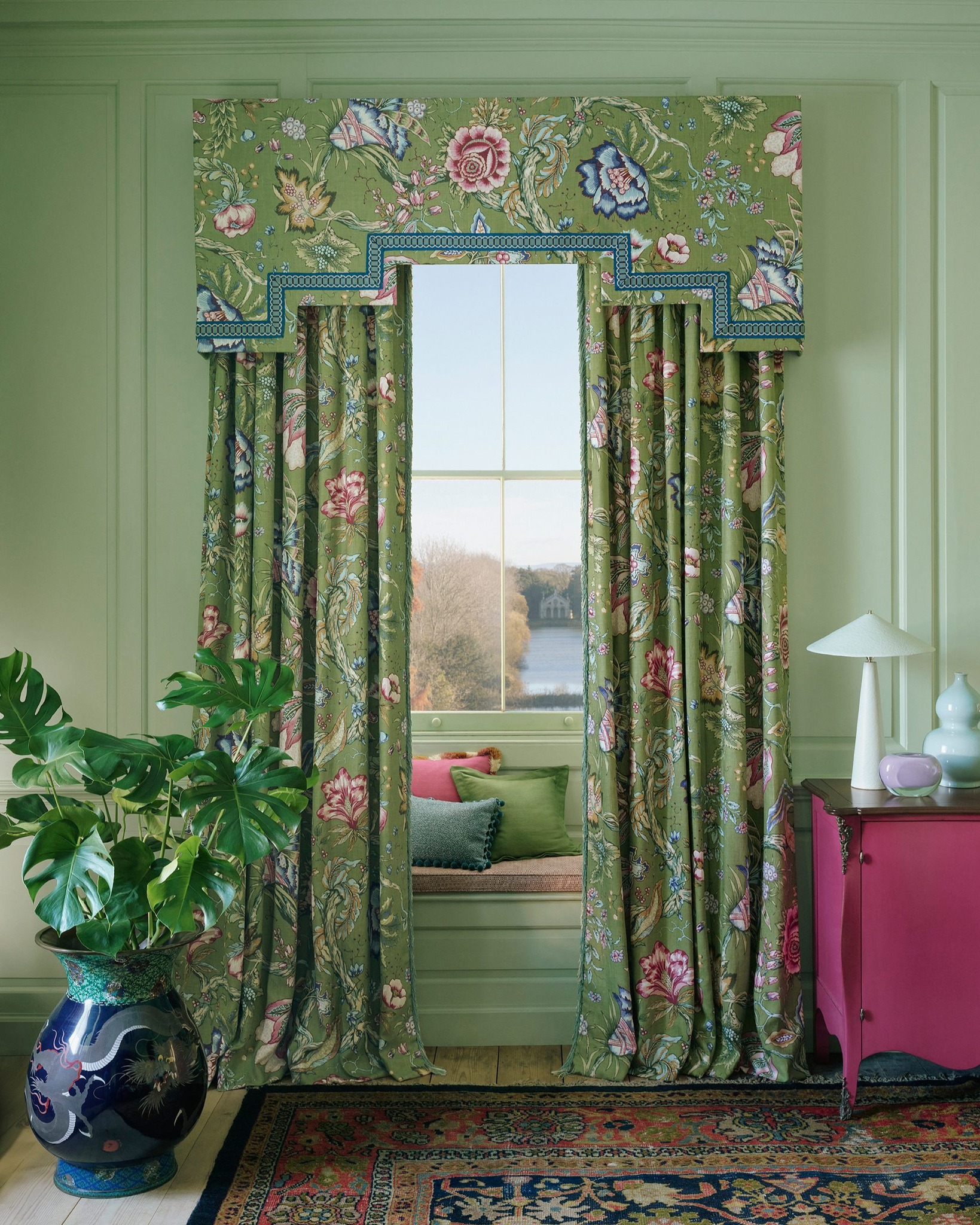 green window dressing Embrace maximalism with a canopied dressing, like this attention-grabbing reworking of a 1930s design. The heavy weight of the fabric hangs beautifully but it's the boxed pelmet that really shows US slow movers