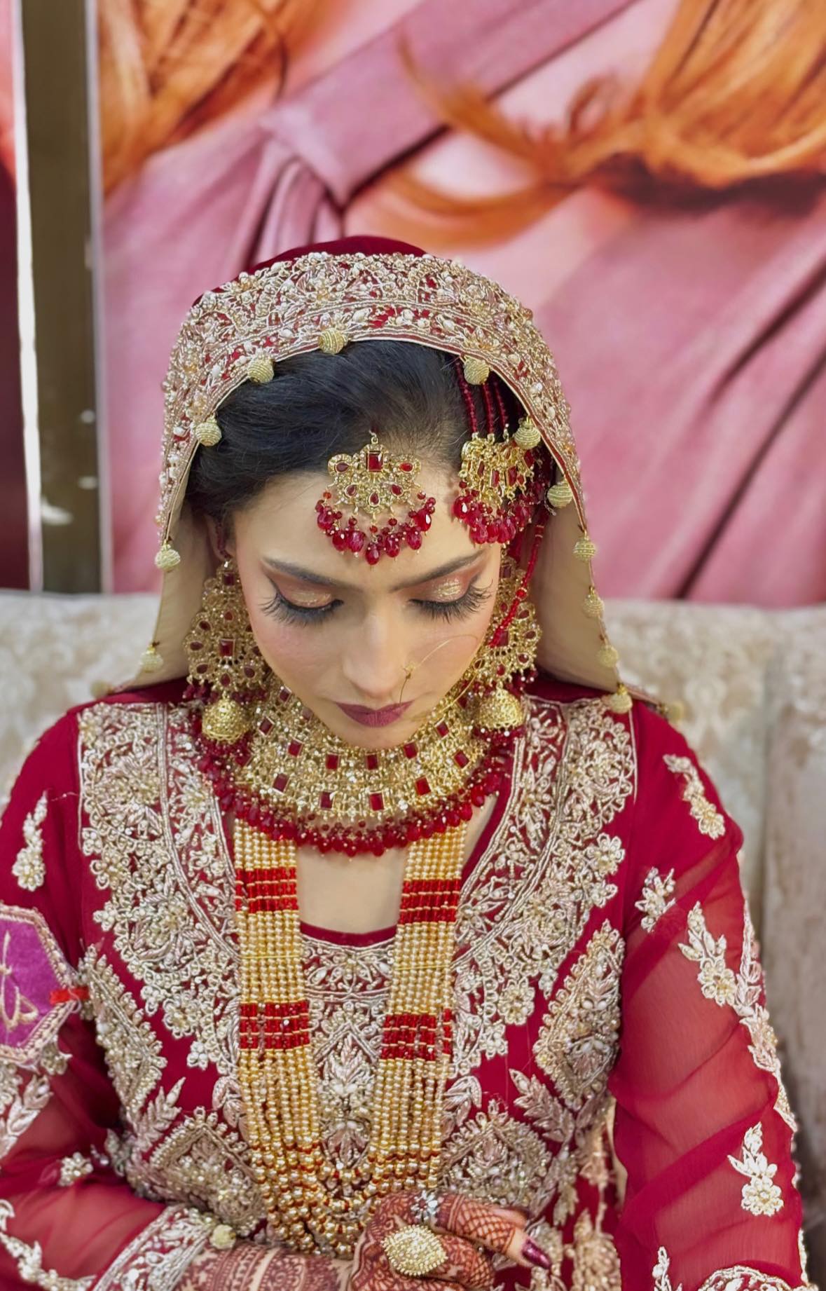 Unveil your true beauty on your... - Maryam Salon Layyah