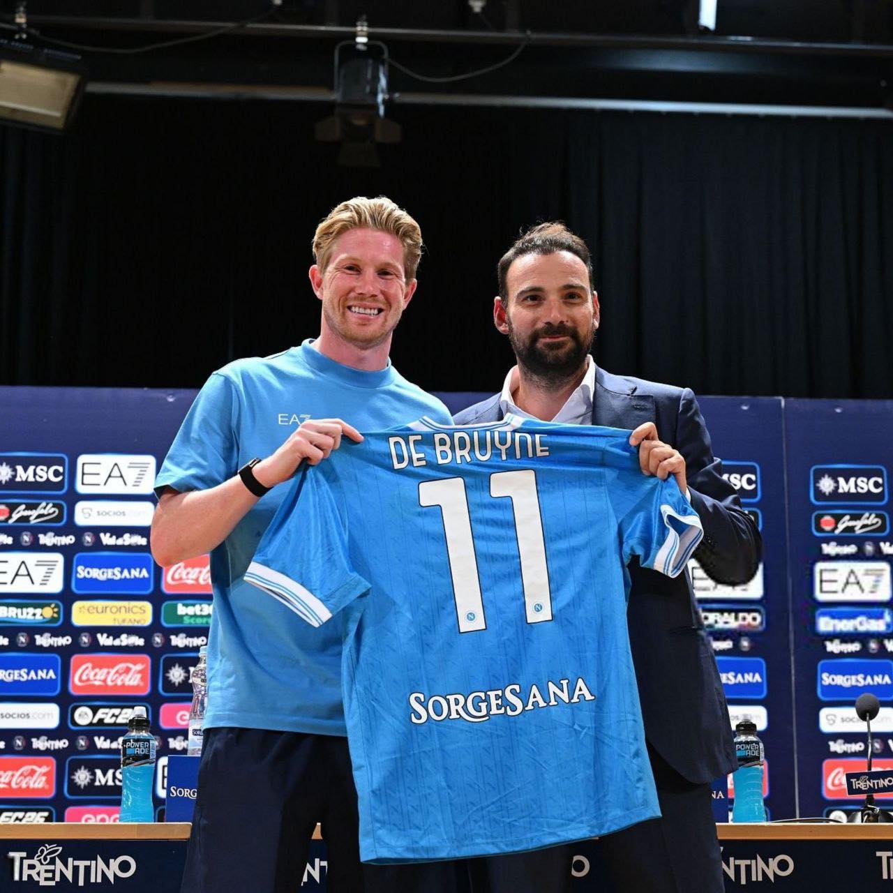 Kevin De Bruyne will wear the number 11 shirt at SSC Napoli