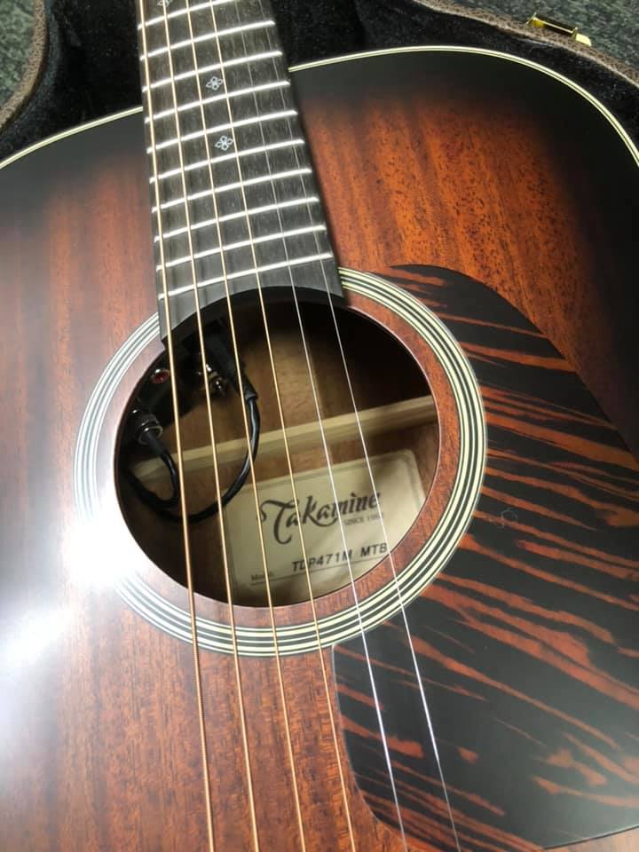 長渕剛が使ったことで話題のTakamineのTDP471M MTBが入荷しました