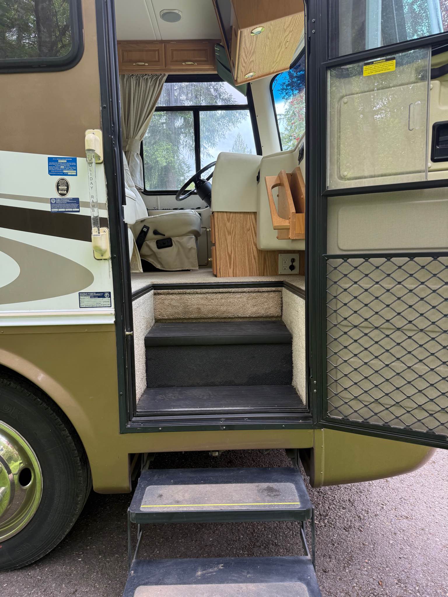 2002 Holiday Rambler ambassador - RVs & Campers - Orchards, Washington ...