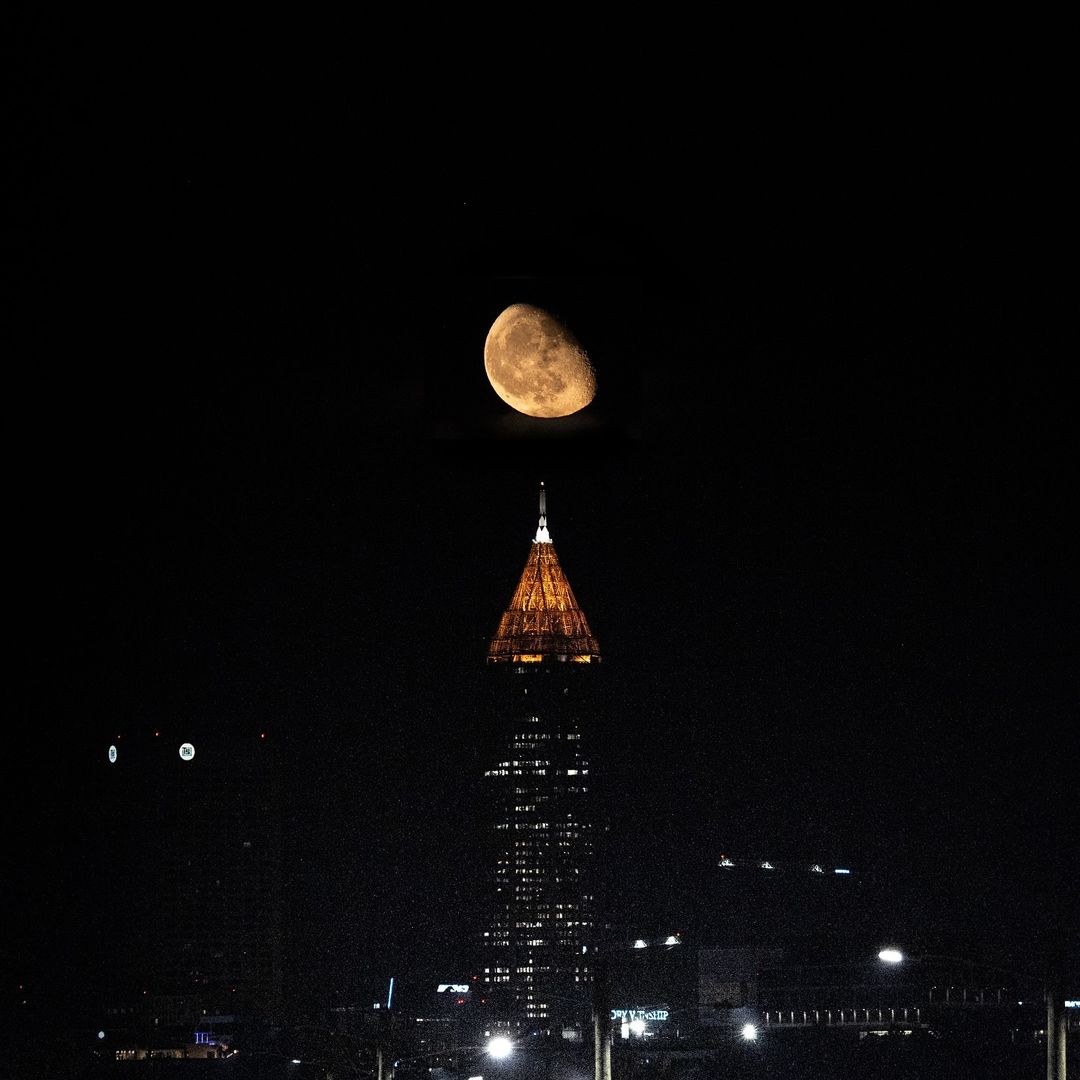Secret Atlanta - We love moon gazing in Atlanta. 🌔🌃 And we...