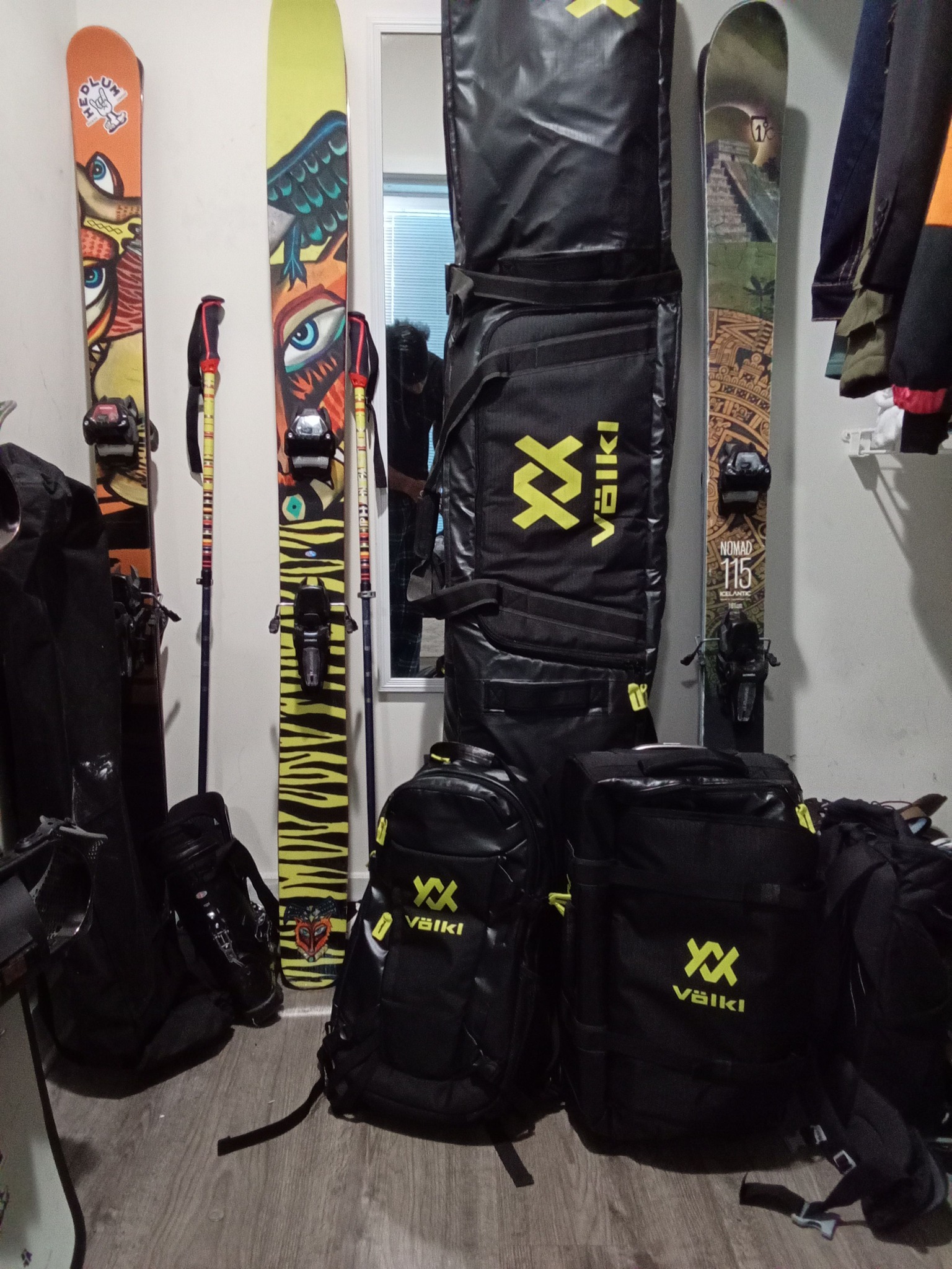 High-Quality Ski Bags and Luggage from Volkl