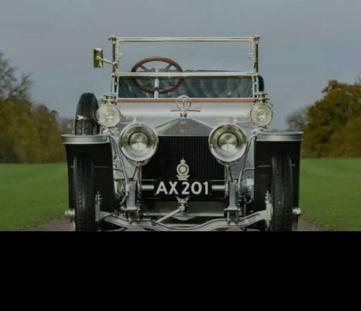 Vintage 1907 Rolls-Royce Silver Ghost die-cast model by Matchbox