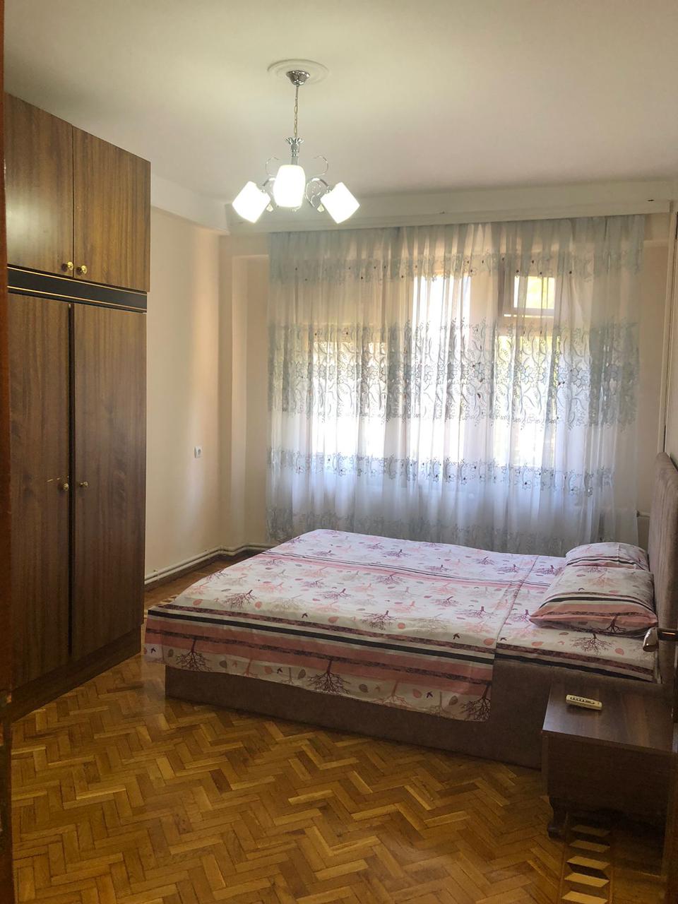 Bakida... - Bakida Gundelik evlerin kirayesi . +99 4504975260