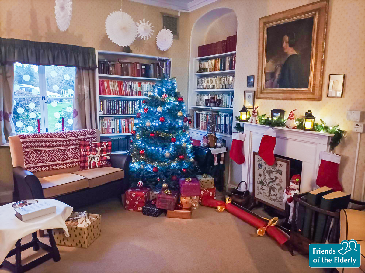 Friends - The Lawn care home's lounge looks so beautiful and ...