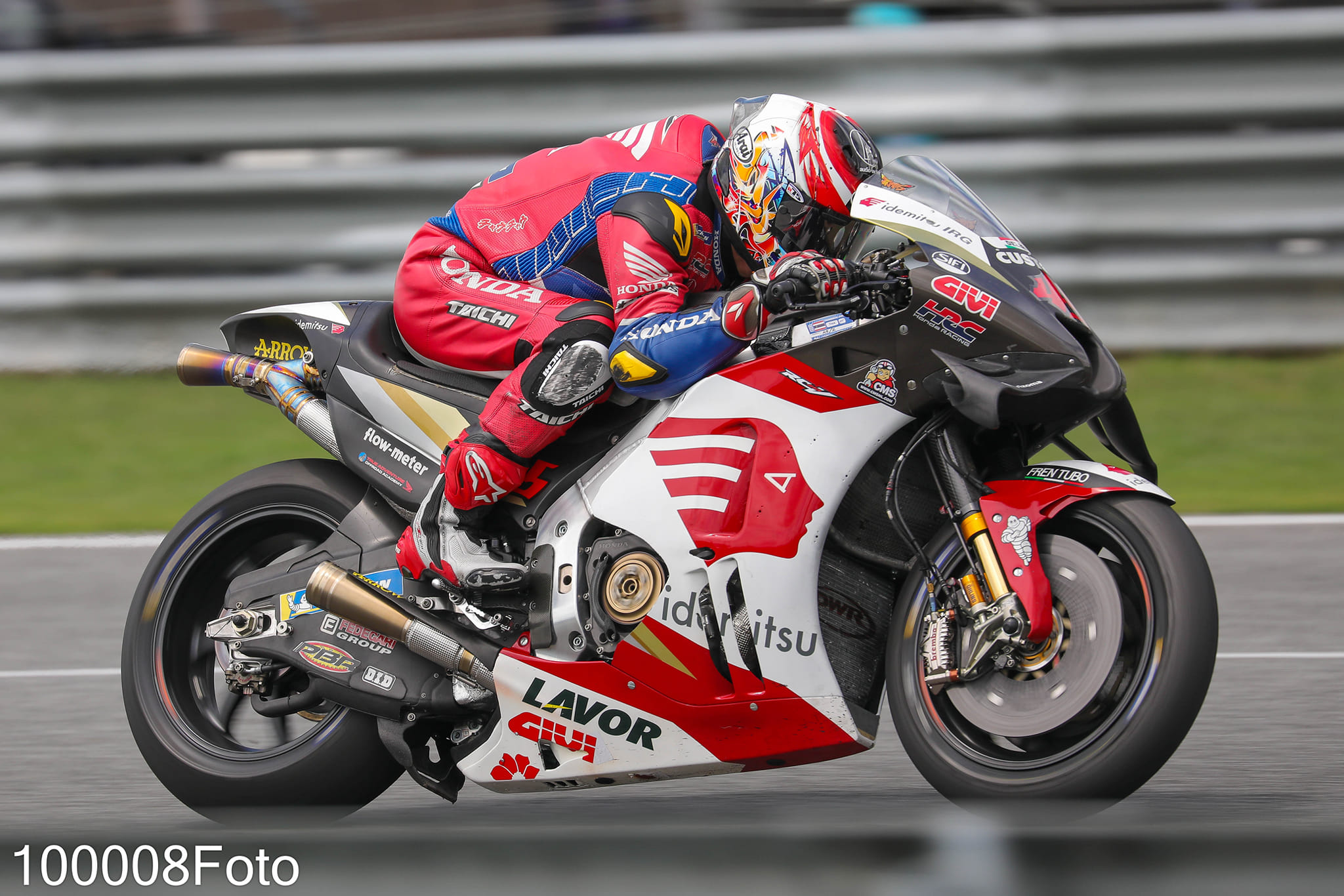 85 Takuya Tsuda #66 Cy Khoo #7 Jin Tw | Mobilub Suzuki Racing Team