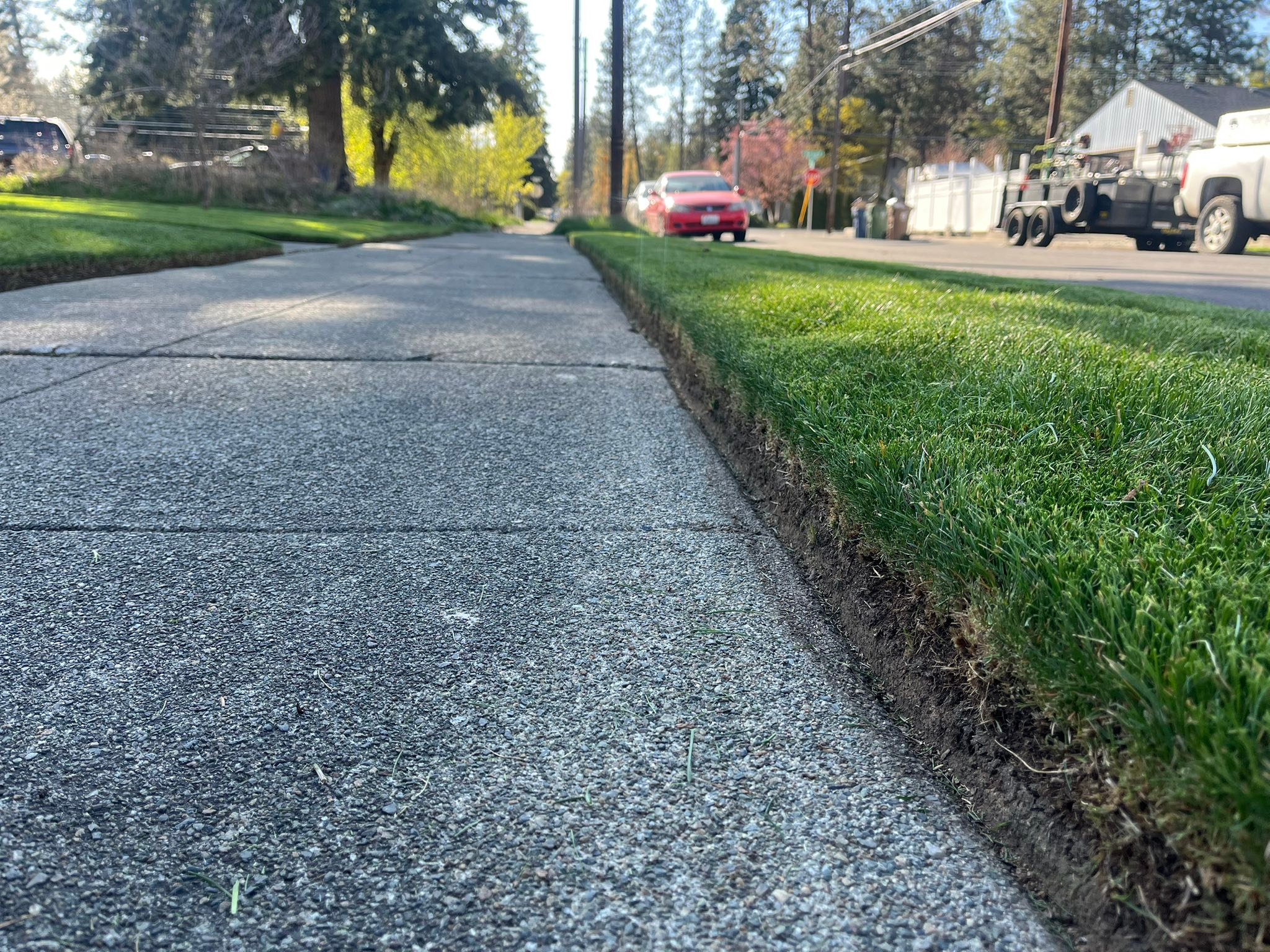 Crisp Edges. Clean Look. Curb... - McLain Lawn & Landscape | Facebook