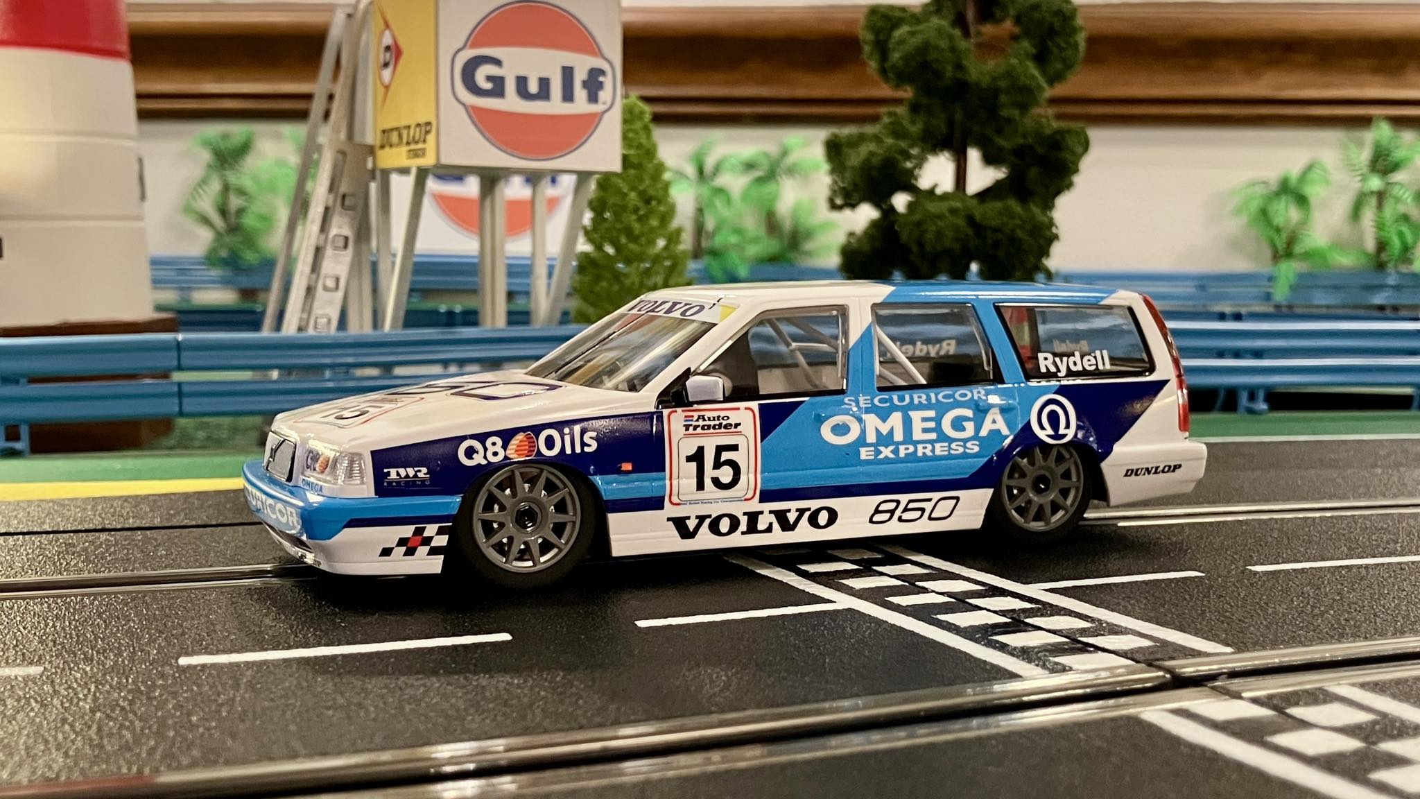 Scalextric Volvo 850 estate BTCC 1994 model