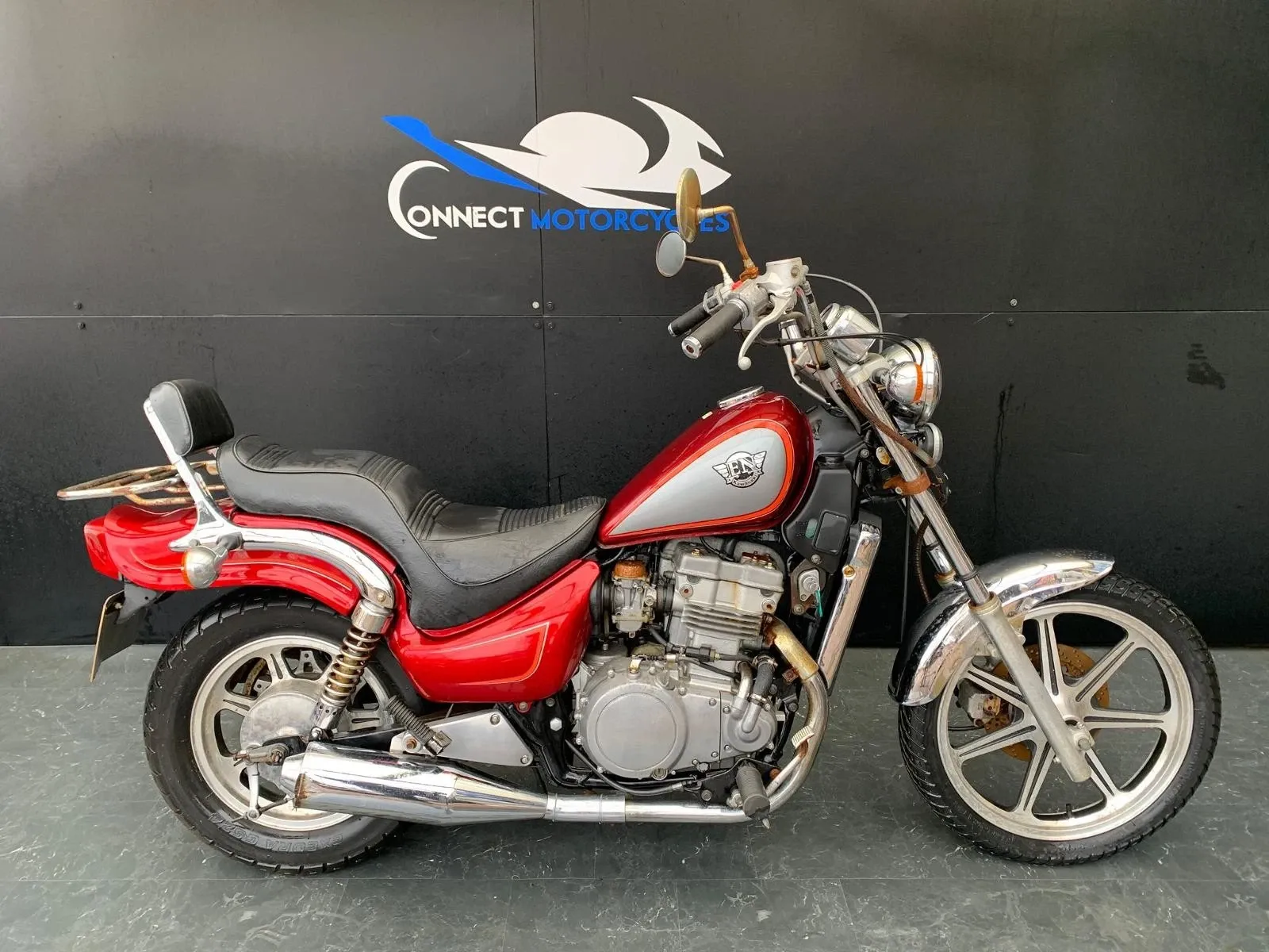 みんと Check out this 1993 Kawasaki En 500 project bike with only 12,983
