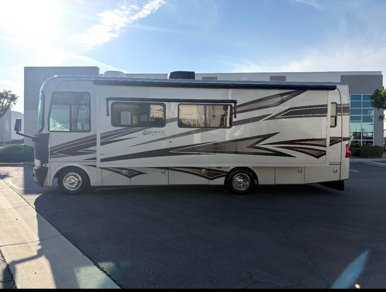 2008 Monaco Monarch RV Motorhome 37k - RVs & Campers - San Diego ...