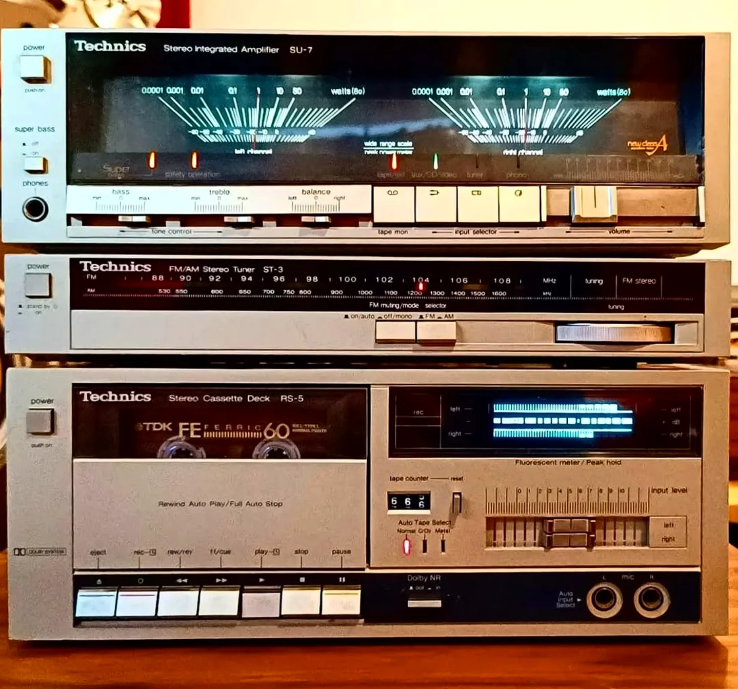 Super Rare Technics SU-7 amplifier+Technics ST-3 tuner+Technics RS