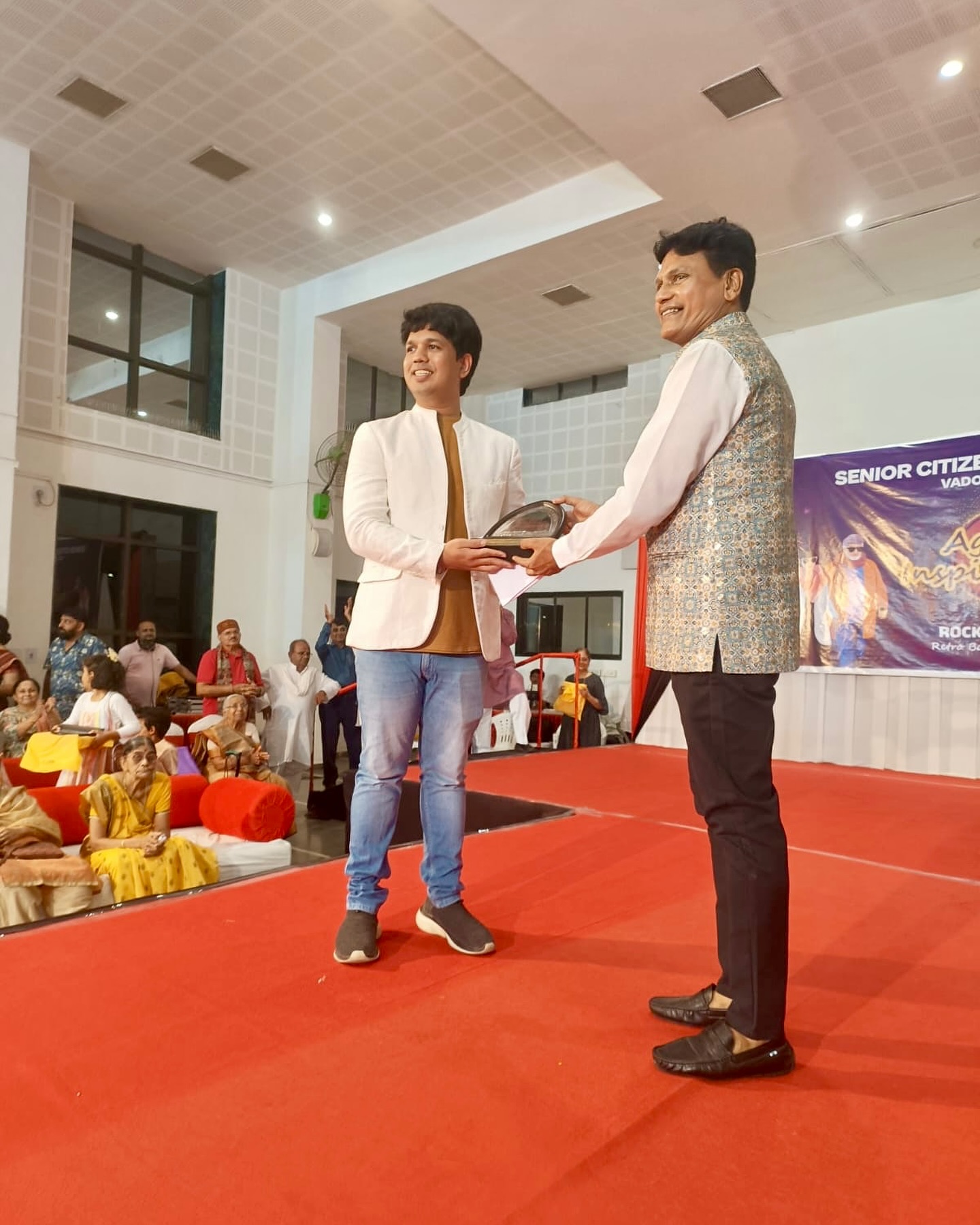 RJ Tapan Page