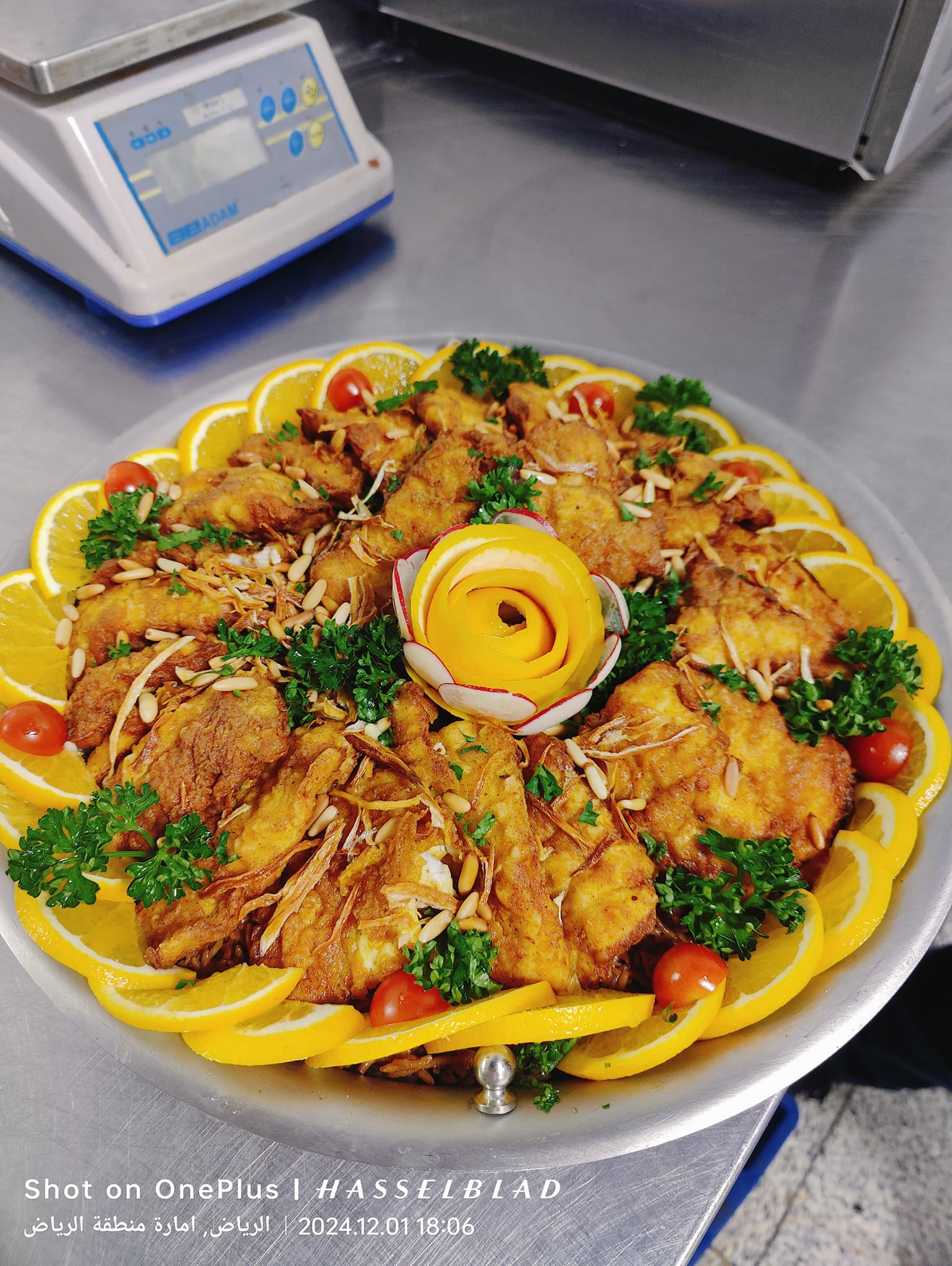 Chef RAjU. - Chef RAjU. added a new photo — with Røshan Çhêf.