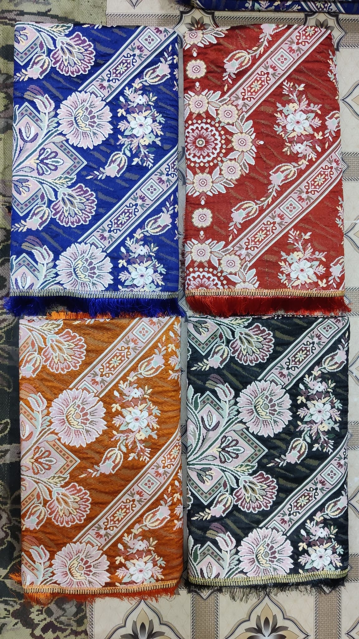 Waseem bed sheets shop in Multan
