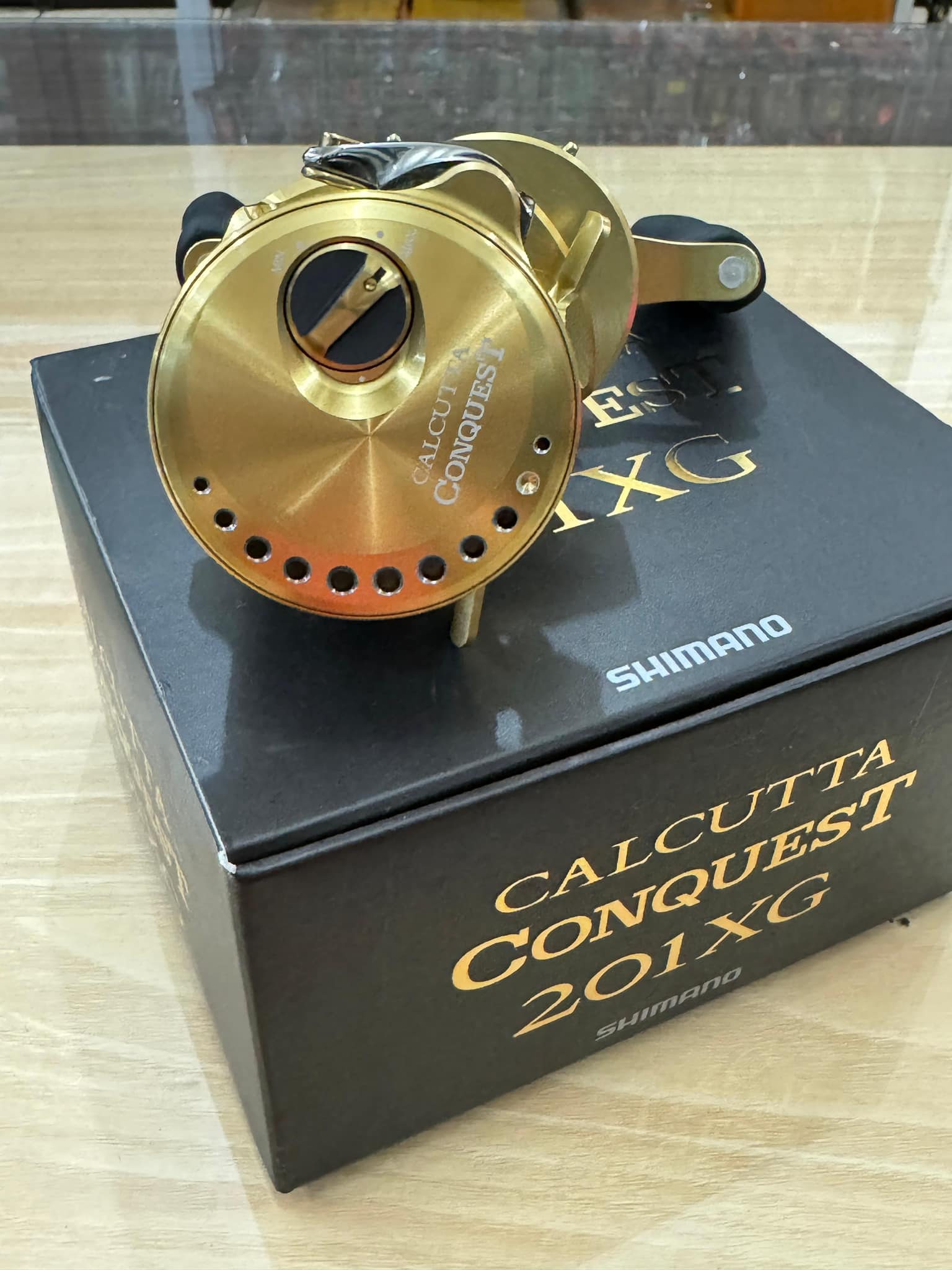Sumber - Shimano Calcutta Conquest 201XG 2022 Weight: 235g Gear 