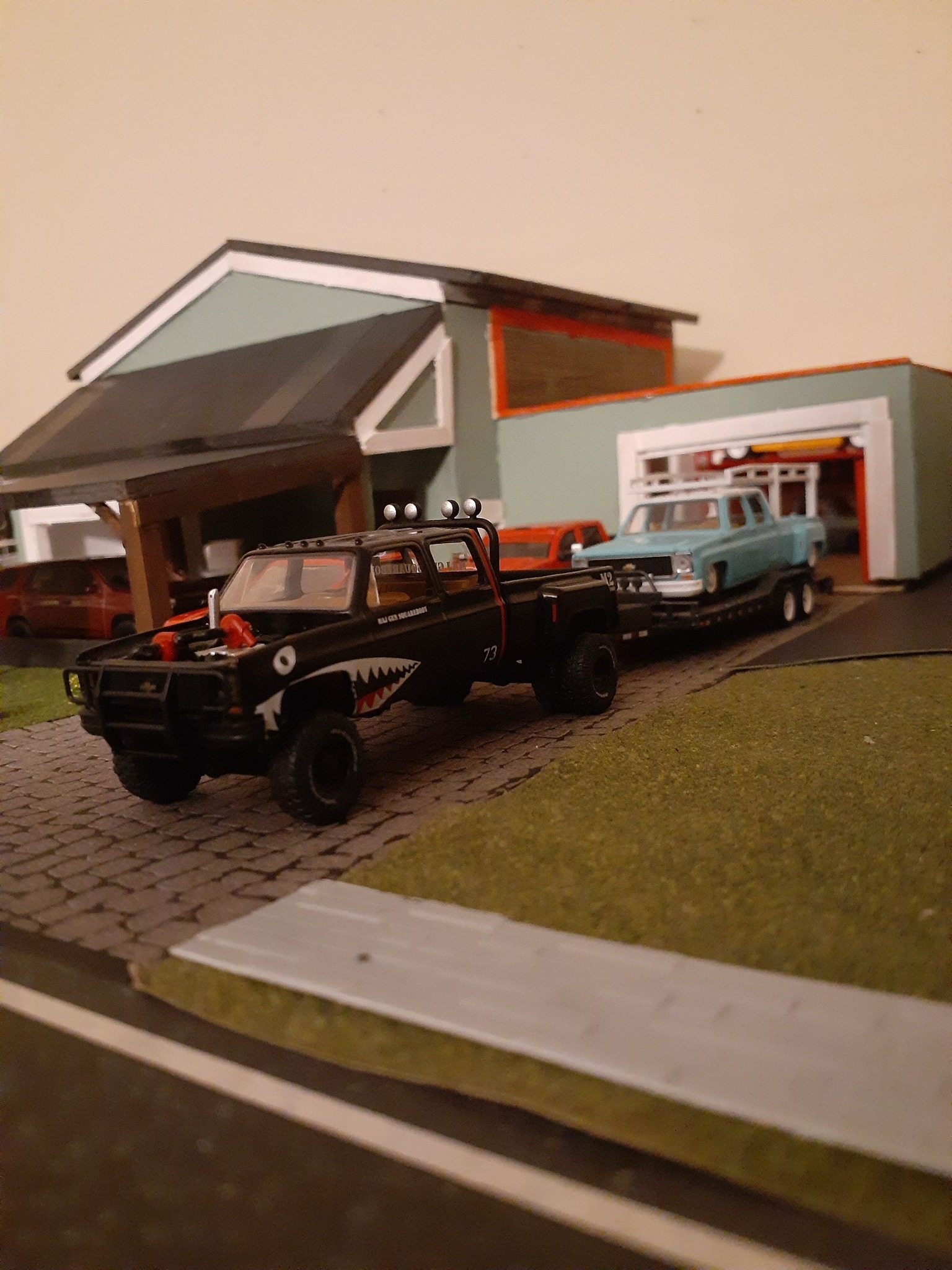 Modellino M2 Machines 1/64 GMC Sierra Grande Pick Up 1976 Arancione - 31500-HS61
