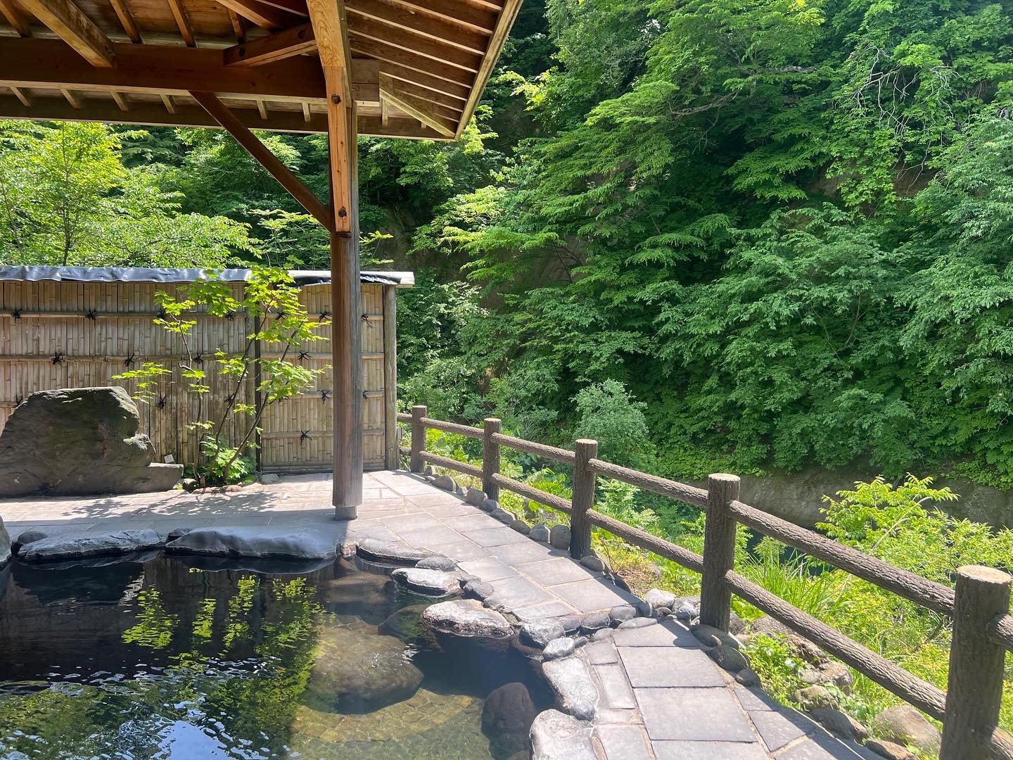 瀬 美 温泉