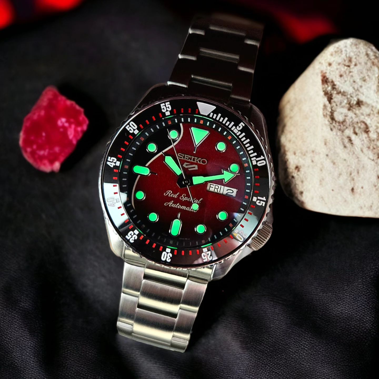 Watch-Modz - Lume Shot Of The recent Brian May Build 💡... | Facebook