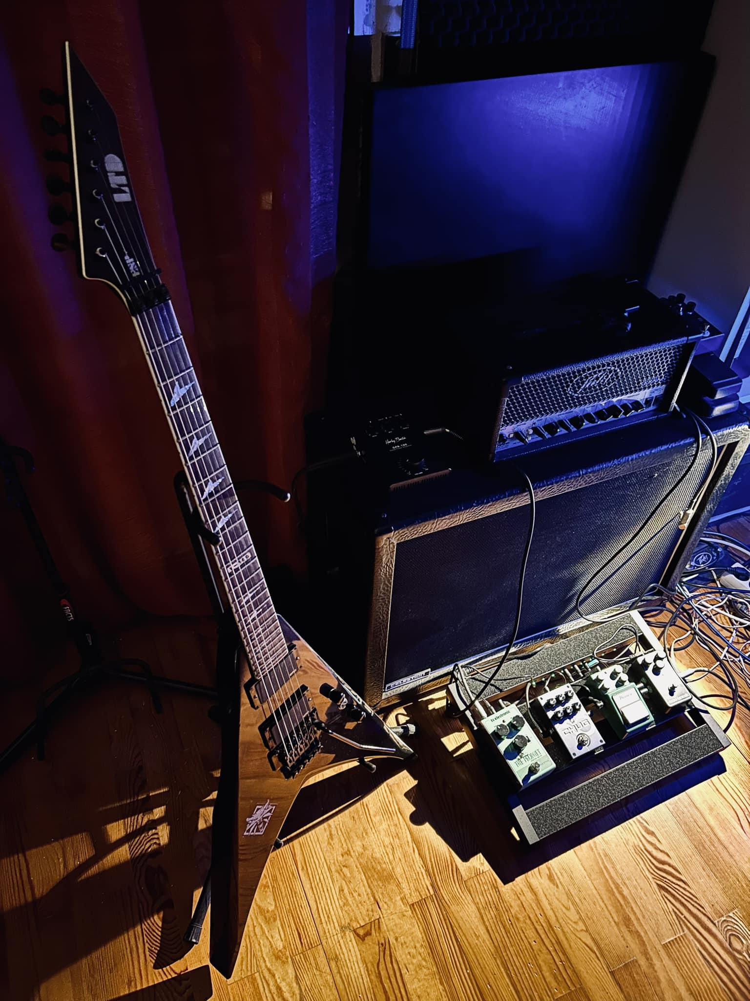 Info on 2004 LTD AX-350 guitar with EMG-H4 pickups