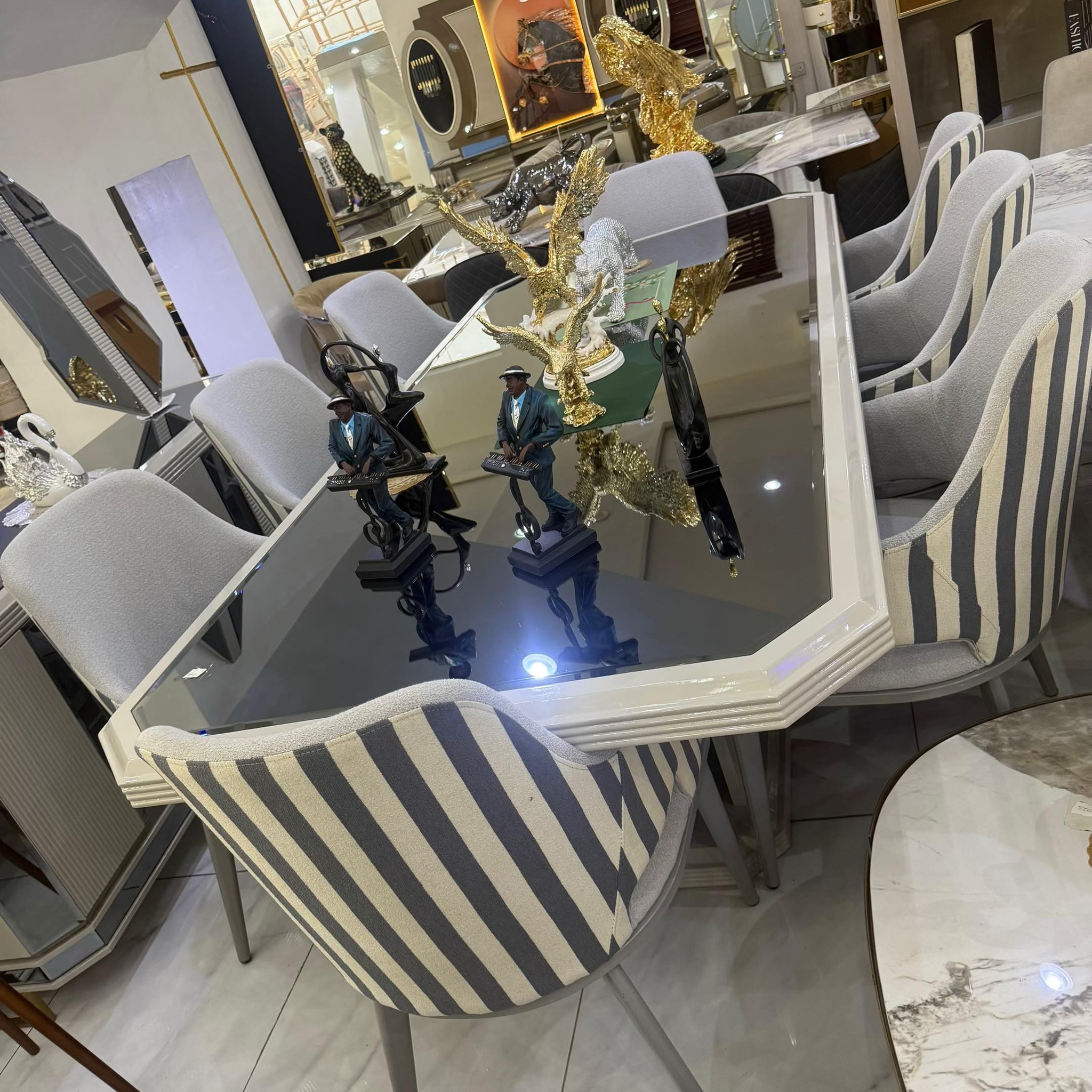 🚨🔥 STOP SCROLLING! 🔥🚨 YOUR DREAM HOME DESERVES THIS! 😍🛋️ Welcome to IJ ...